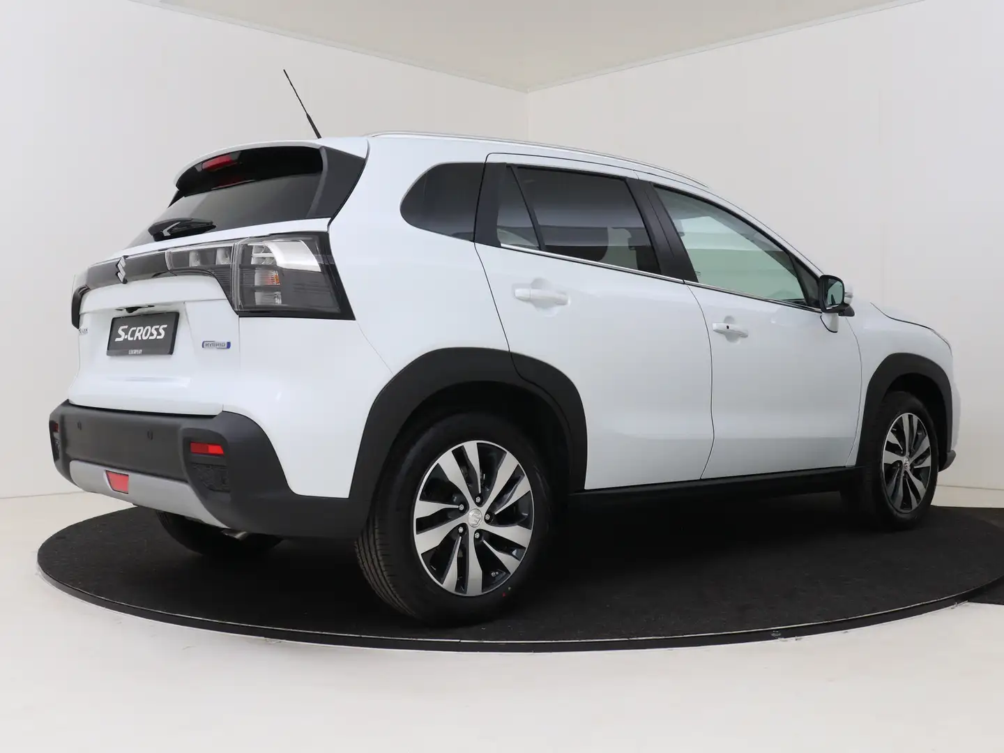 Suzuki S-Cross 1.4 Boosterjet Style Smart Hybrid Rhino Pack NU me Wit - 2