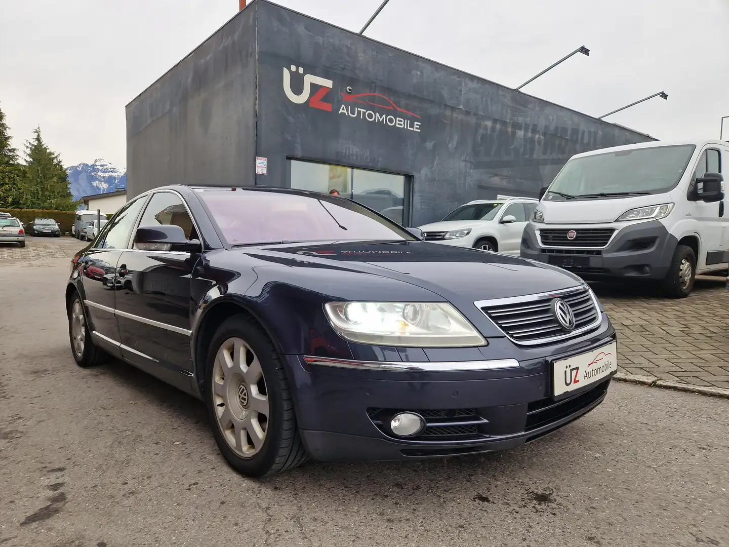 Volkswagen Phaeton Vorgeführt an BASTLER V10 TDI 4Motion (4 Sitze) Grau - 1