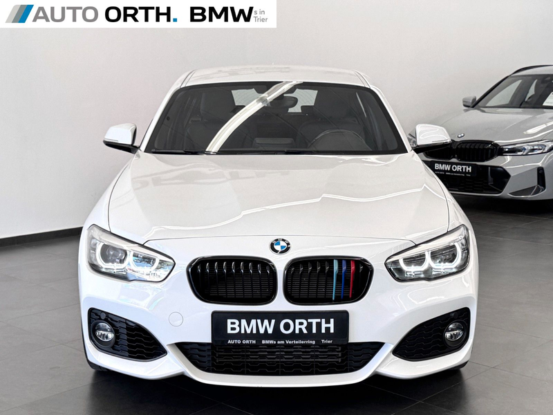 BMW 118 i M-SPORT SCHALTER LEDER NAVI LED SHZ PDC 18" — photo 8