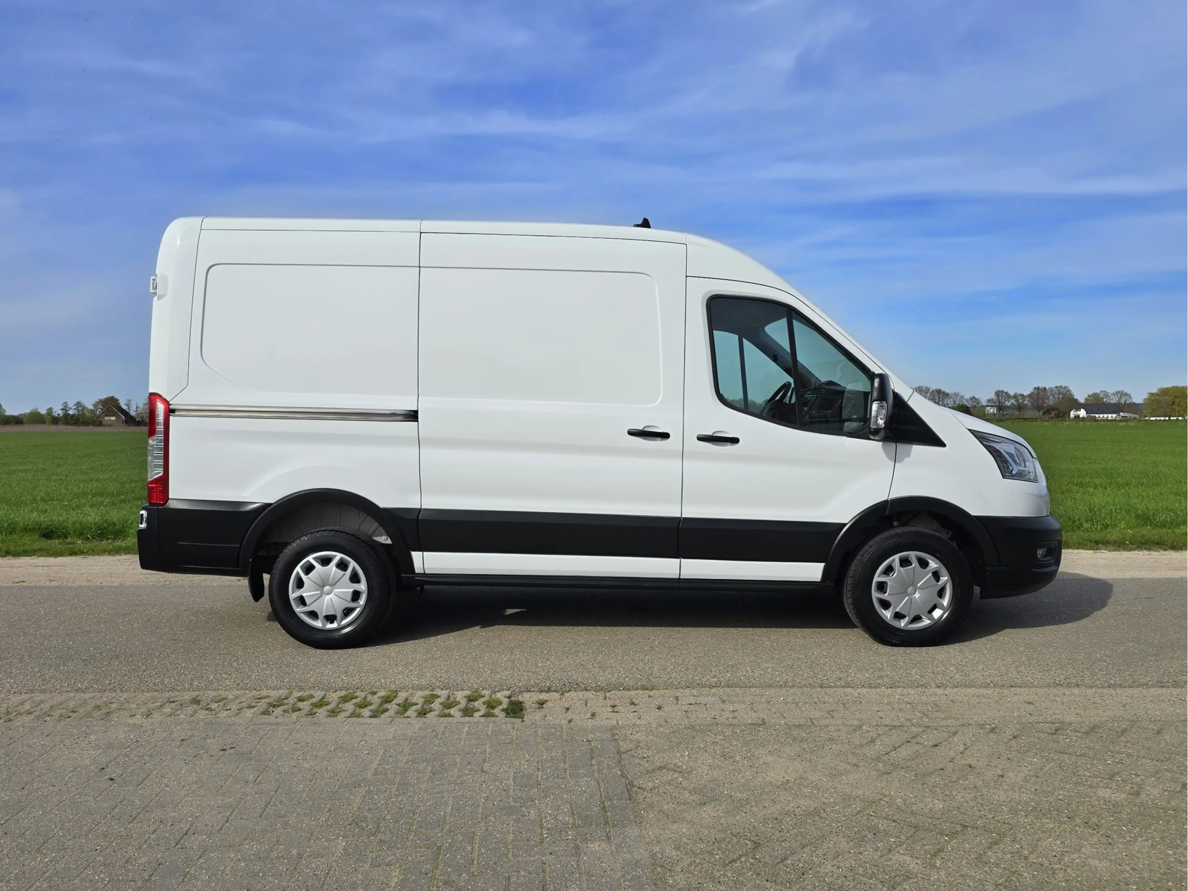 Ford Transit 350 2.0 TDCI L2 H2 - 130 Pk - Euro 6 - Airco - Cru — photo 8