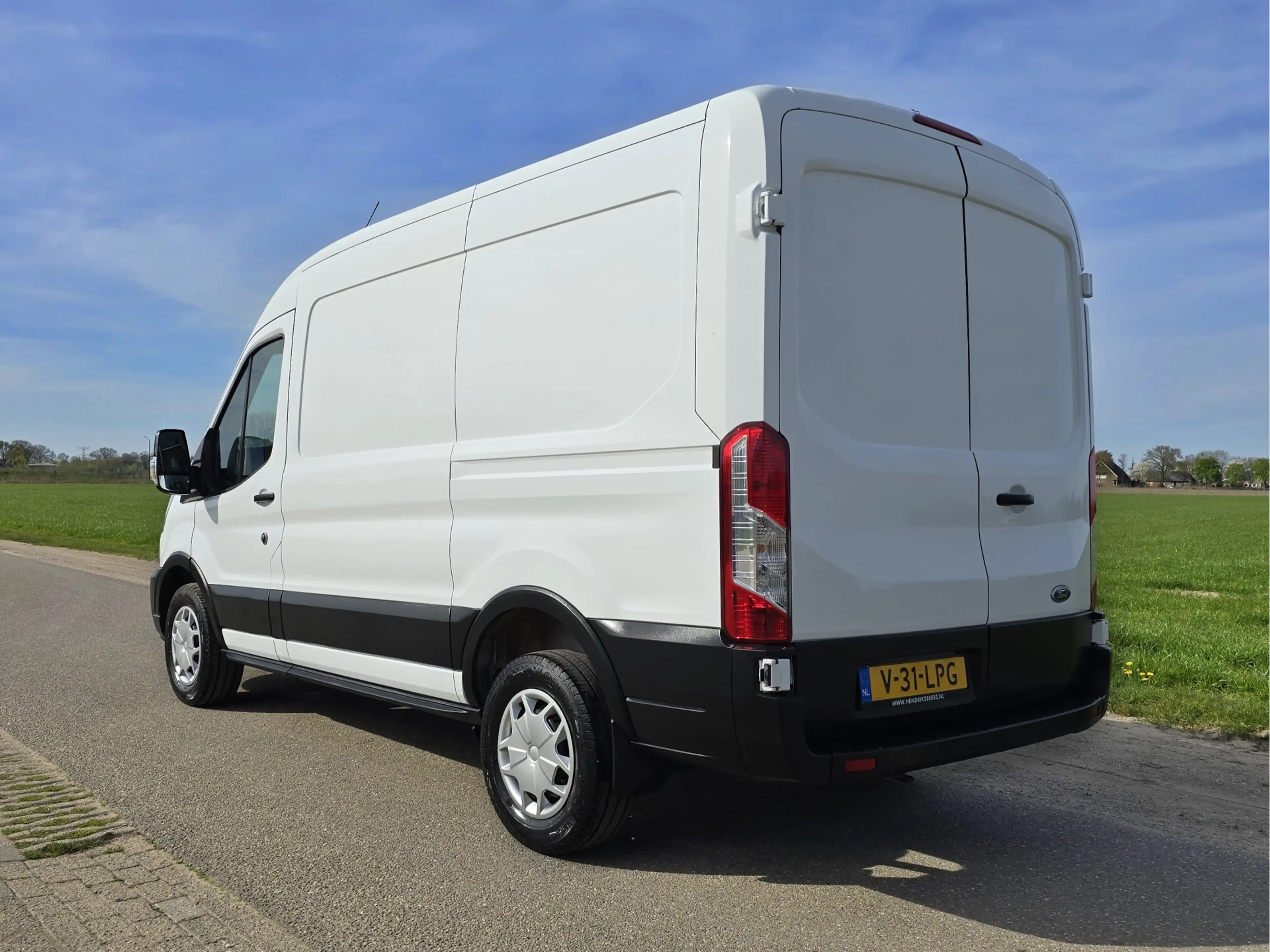 Ford Transit 350 2.0 TDCI L2 H2 - 130 Pk - Euro 6 - Airco - Cru — photo 3