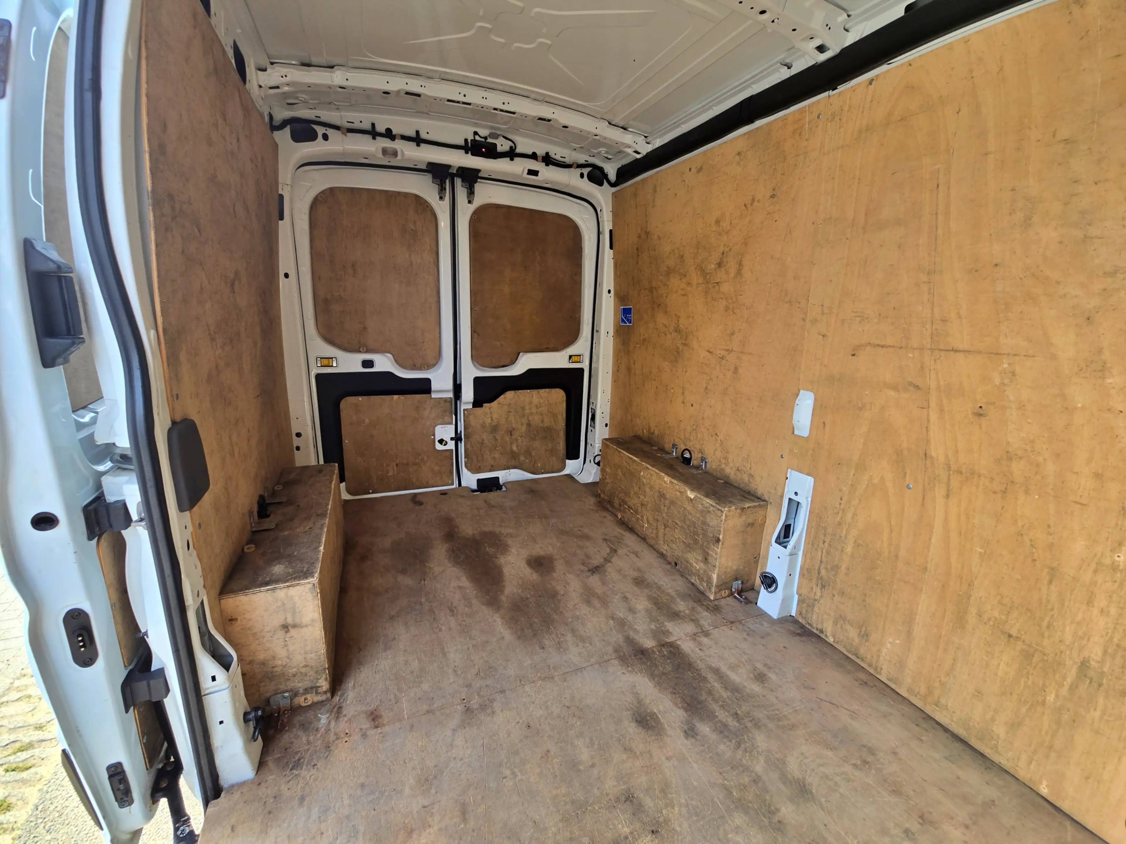 Ford Transit 350 2.0 TDCI L2 H2 - 130 Pk - Euro 6 - Airco - Cru — photo 28
