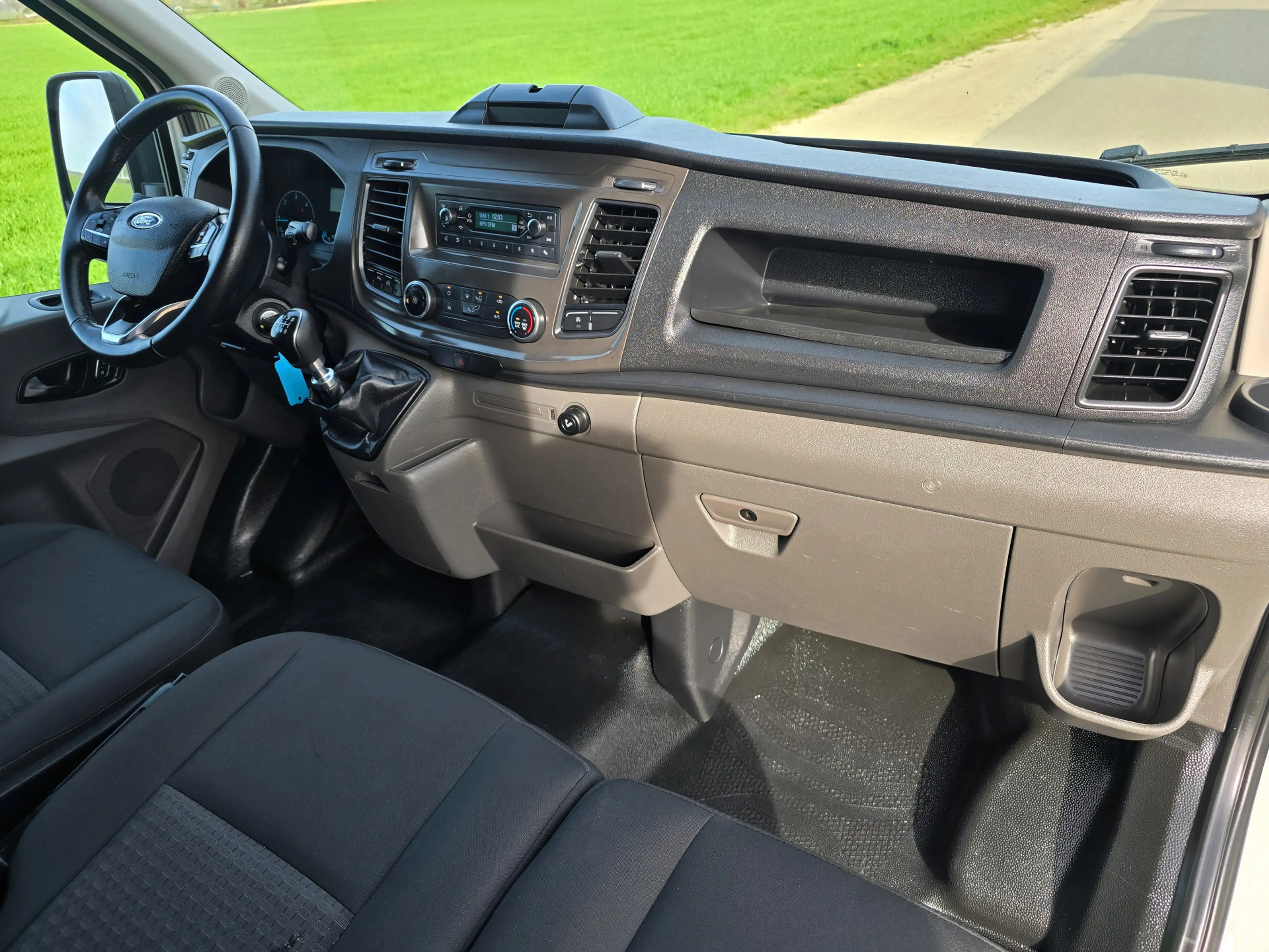 Ford Transit 350 2.0 TDCI L2 H2 - 130 Pk - Euro 6 - Airco - Cru — photo 14