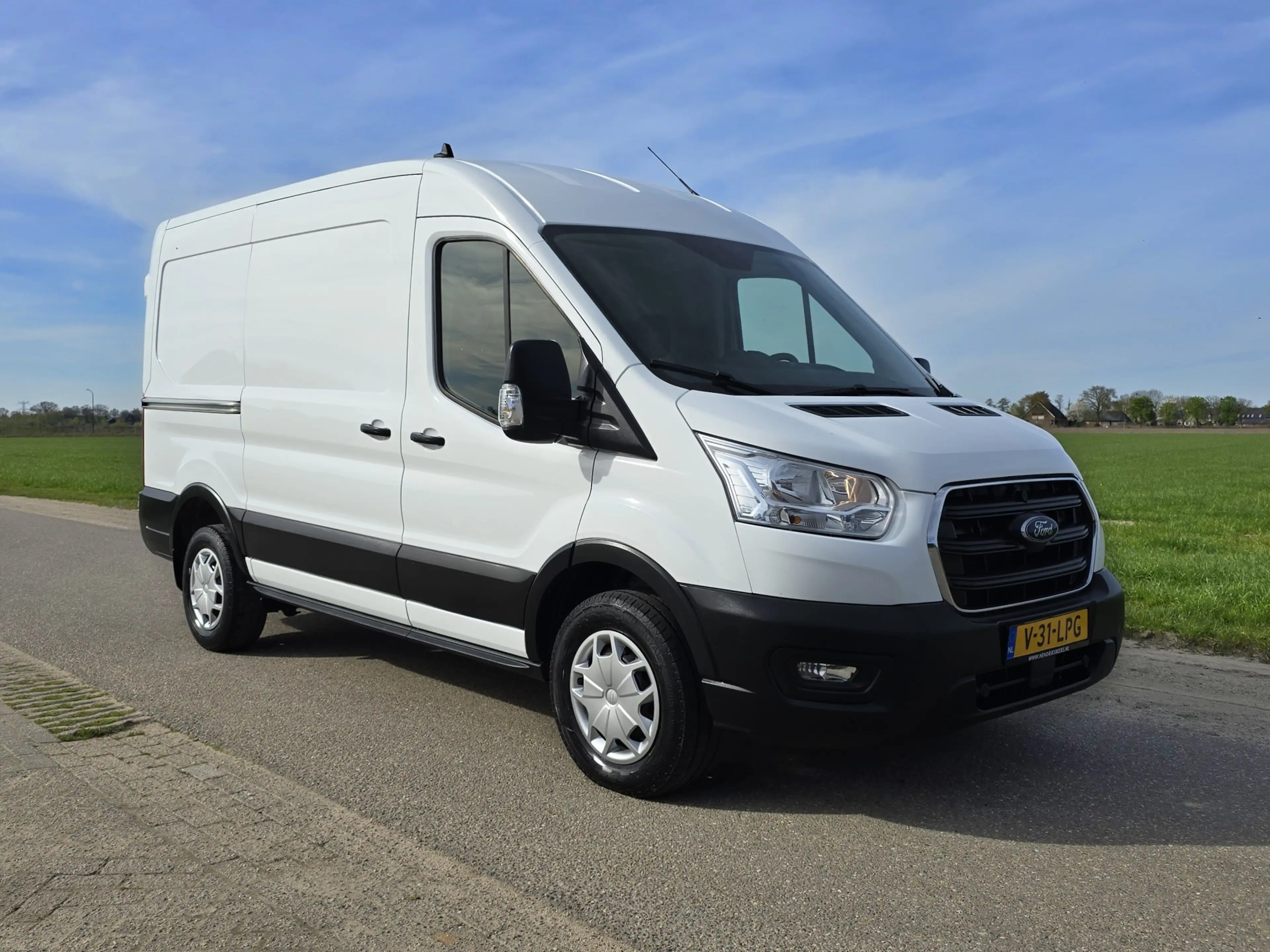 Ford Transit 350 2.0 TDCI L2 H2 - 130 Pk - Euro 6 - Airco - Cru — photo 9