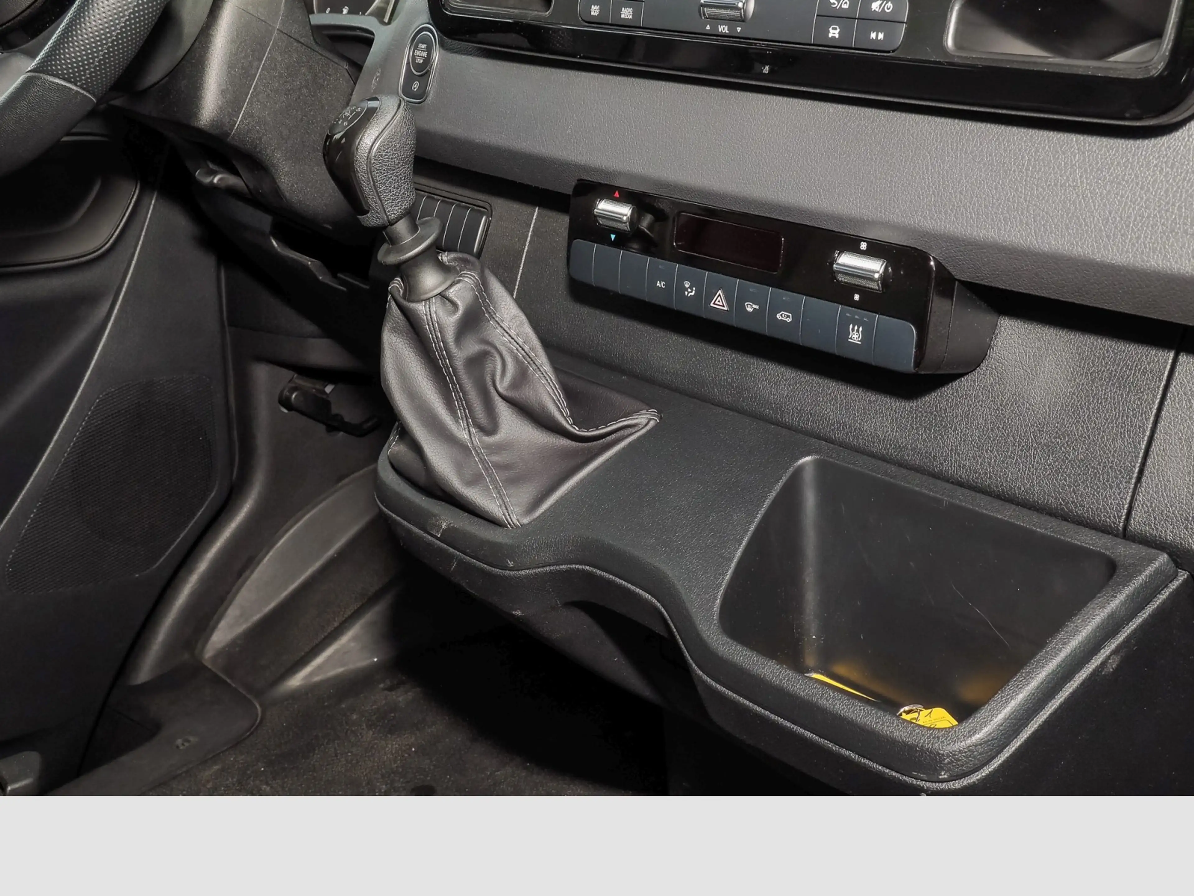 Mercedes-Benz Sprinter PRO 2.0 CDI — photo 9