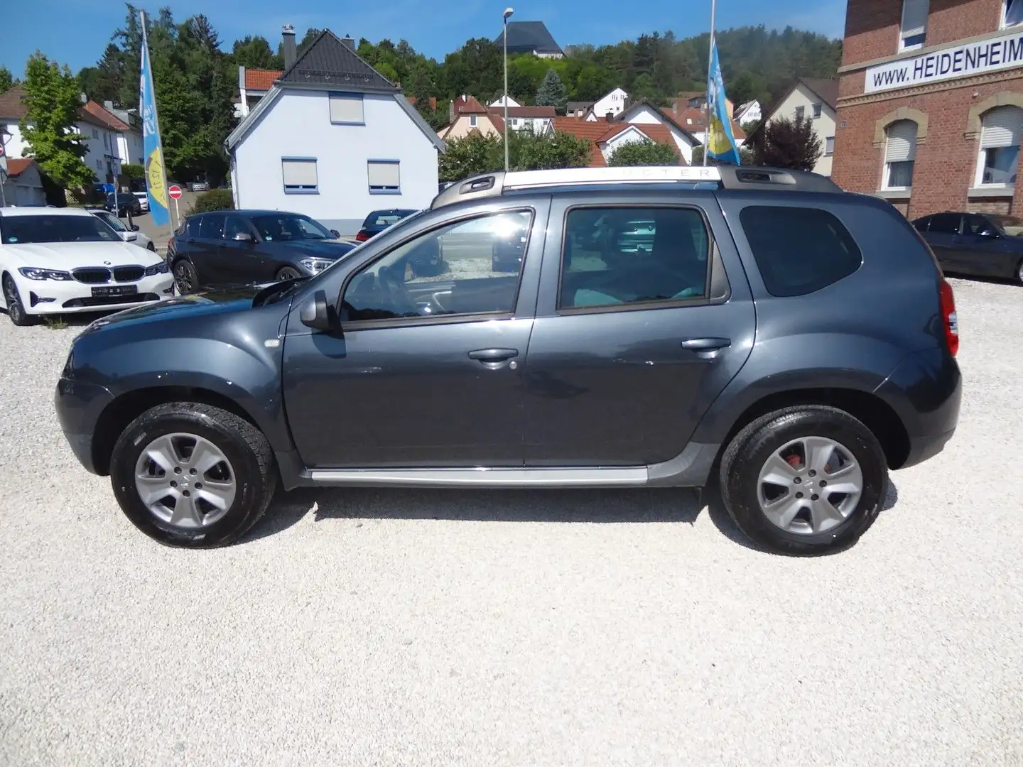 Dacia Duster I Prestige 4x4/1.Hd/Klima/Leder/AHK/Navi/ Grau - 2