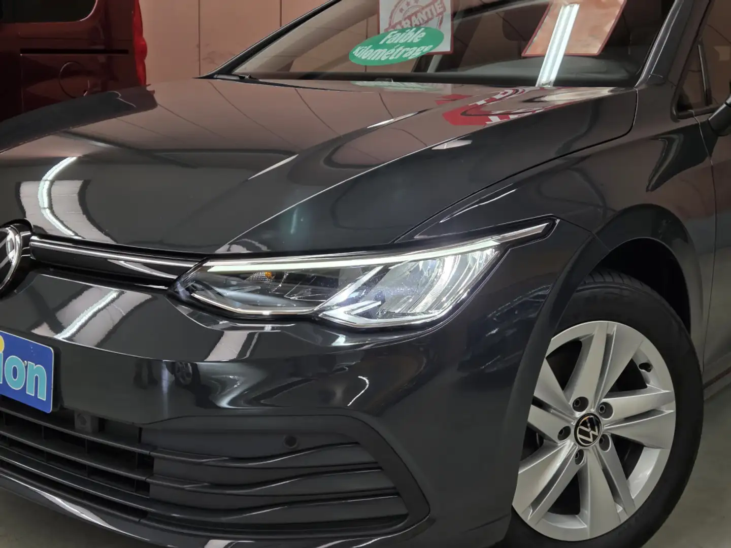 Volkswagen Golf VIII TDI BOITE AUTO. 116CV Gris - 2