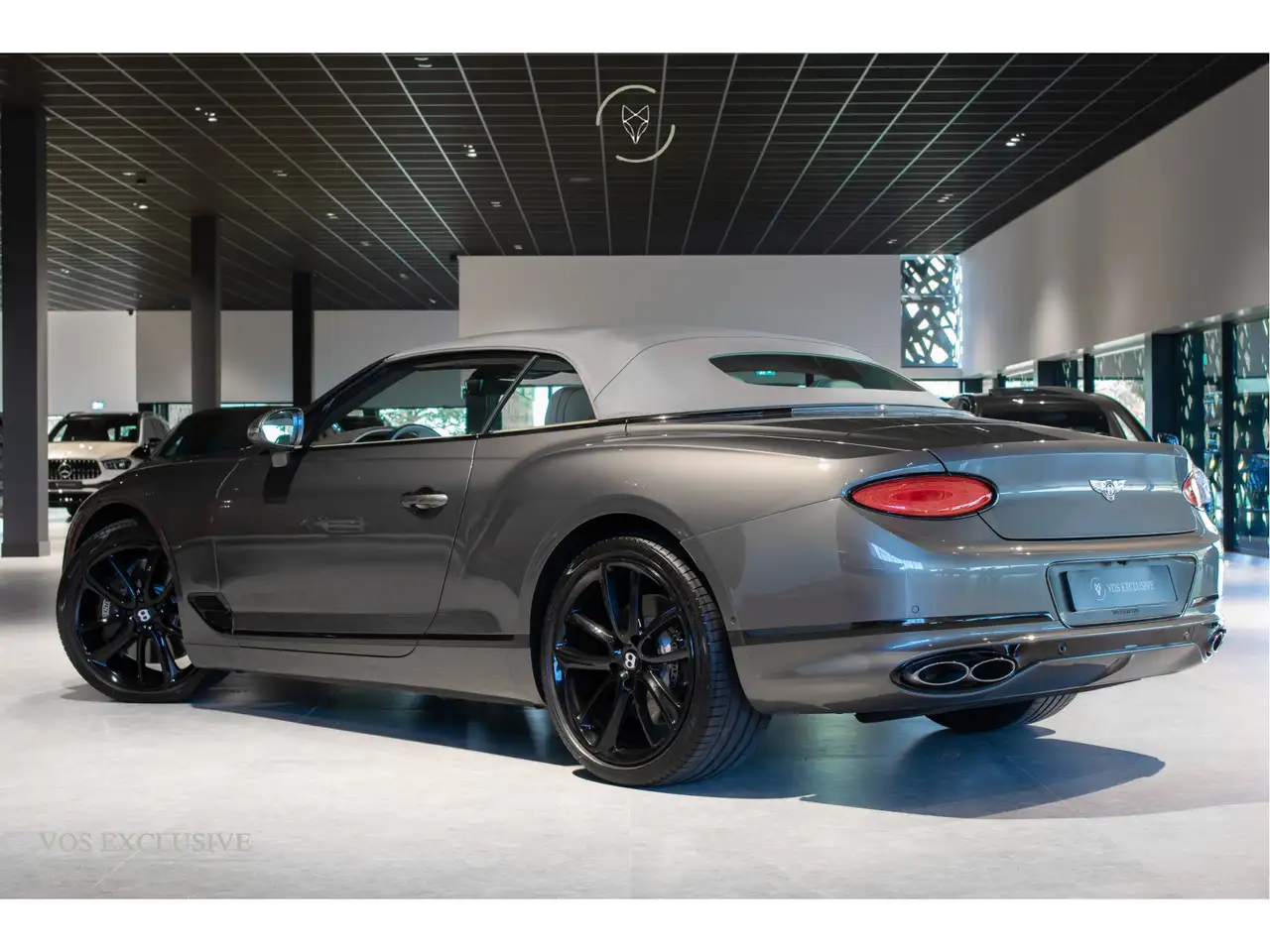 Bentley Continental GTC 2022