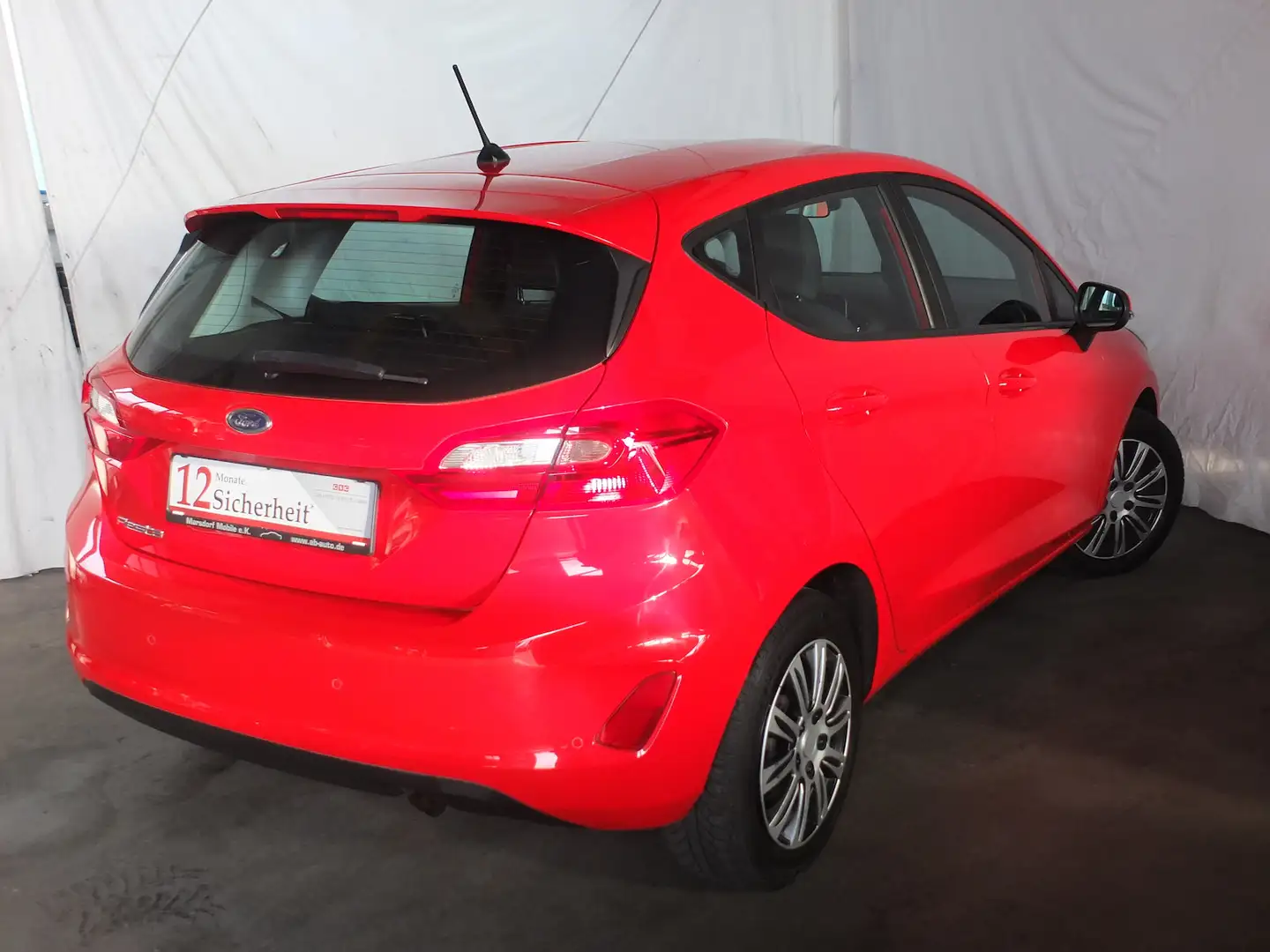 Ford Fiesta AUTOMATIK KLIMAAUTOMATIK 5TÜRIG Rot - 2