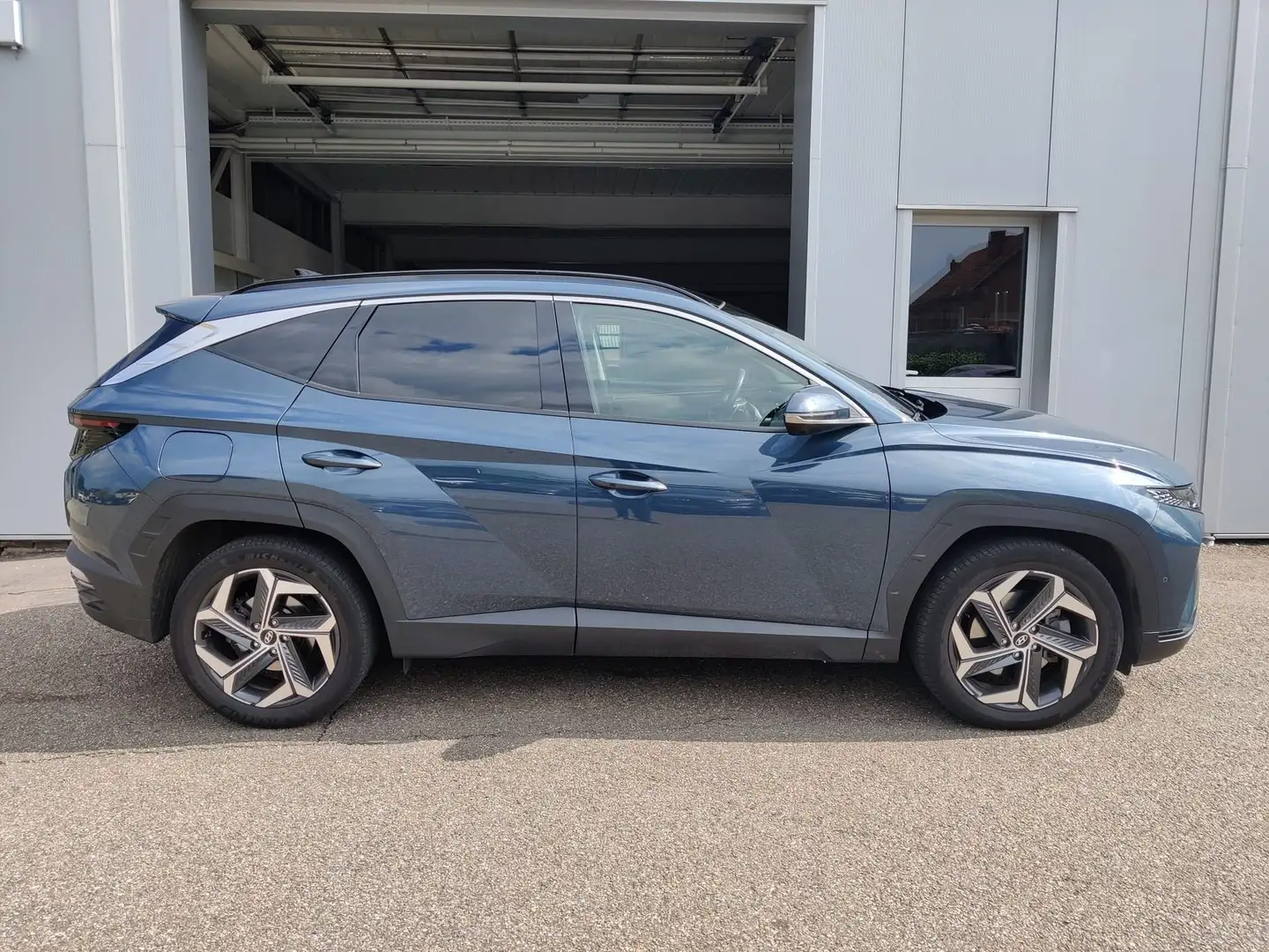 Hyundai TUCSON T-GDi Shine Sensation 4WD 6AT PHEV Blauw - 2
