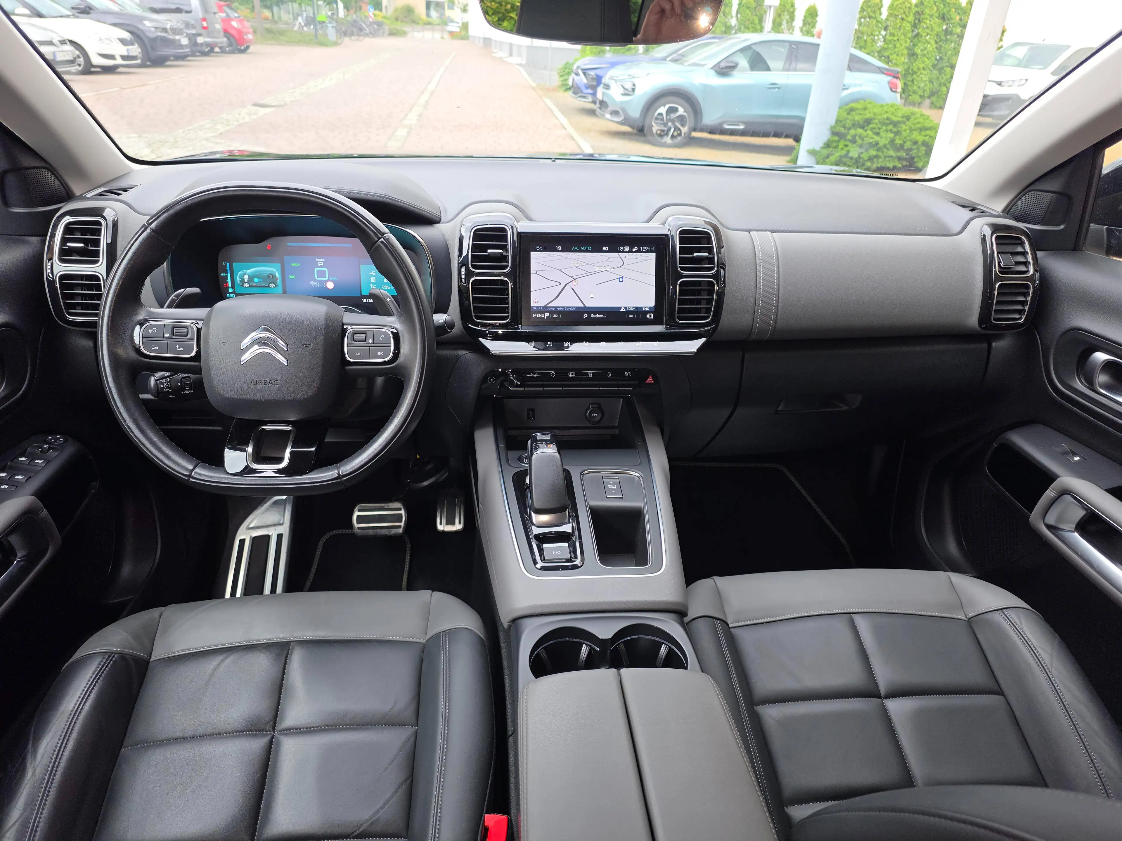 Citroen C5 Aircross Hybrid 225 e.EAT8 SHINE PACK *AHK, LEDER, MASSAGE* — photo 9