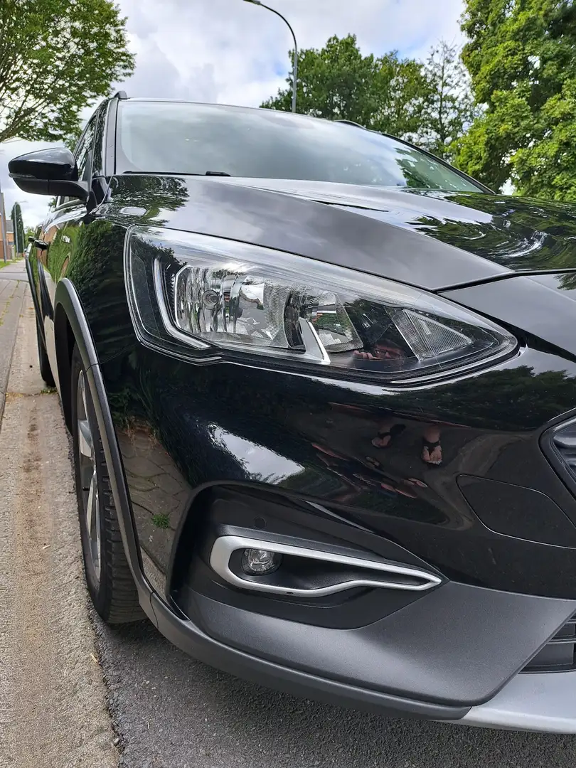 Ford Focus Turnier 1.0 EcoBoost Start-Stopp-System ACTIVE - 2