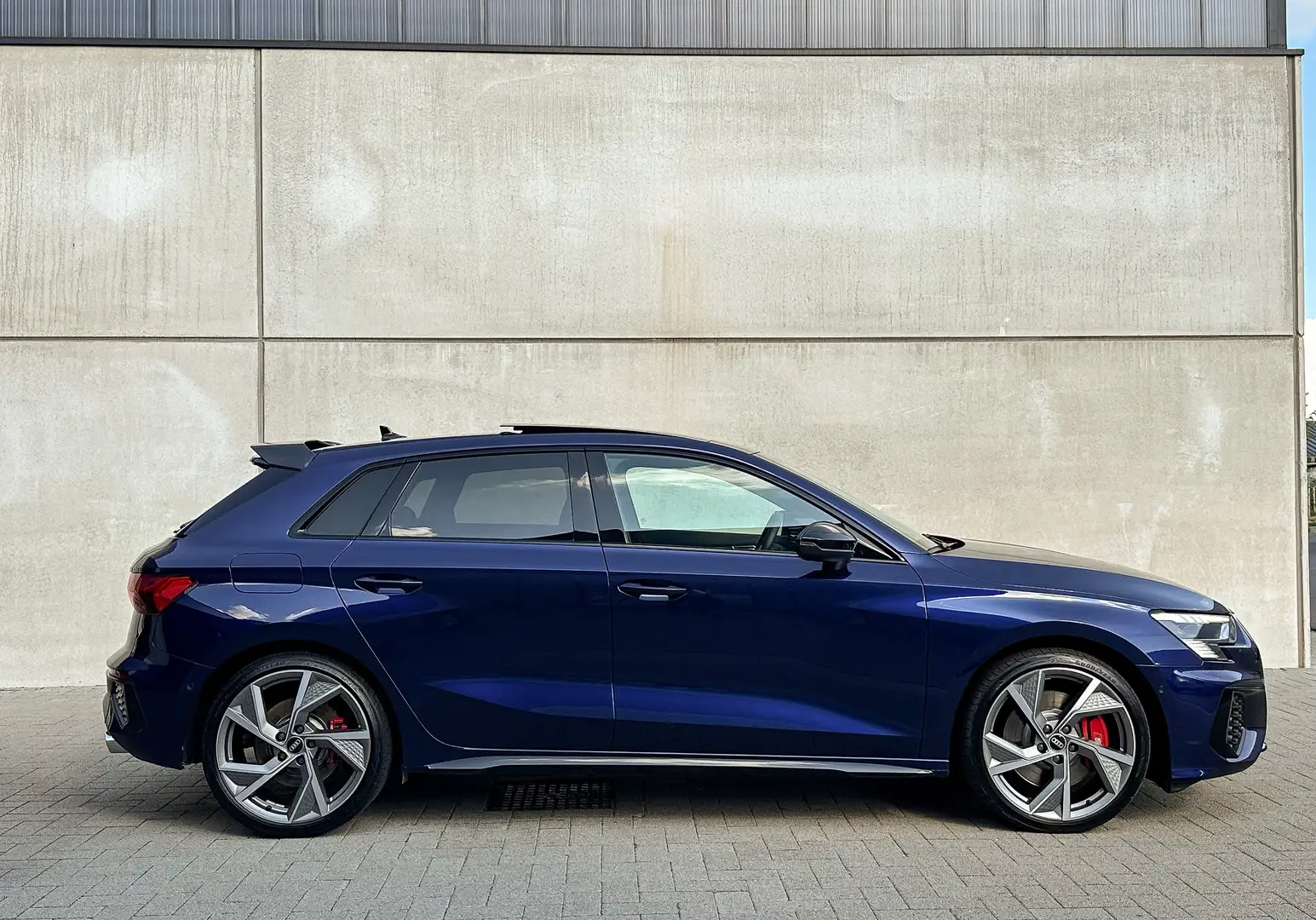 Audi S3 S3 Sportback Quattro*PANO*B&O*CAMERA*MATRIX*CARBON - 2