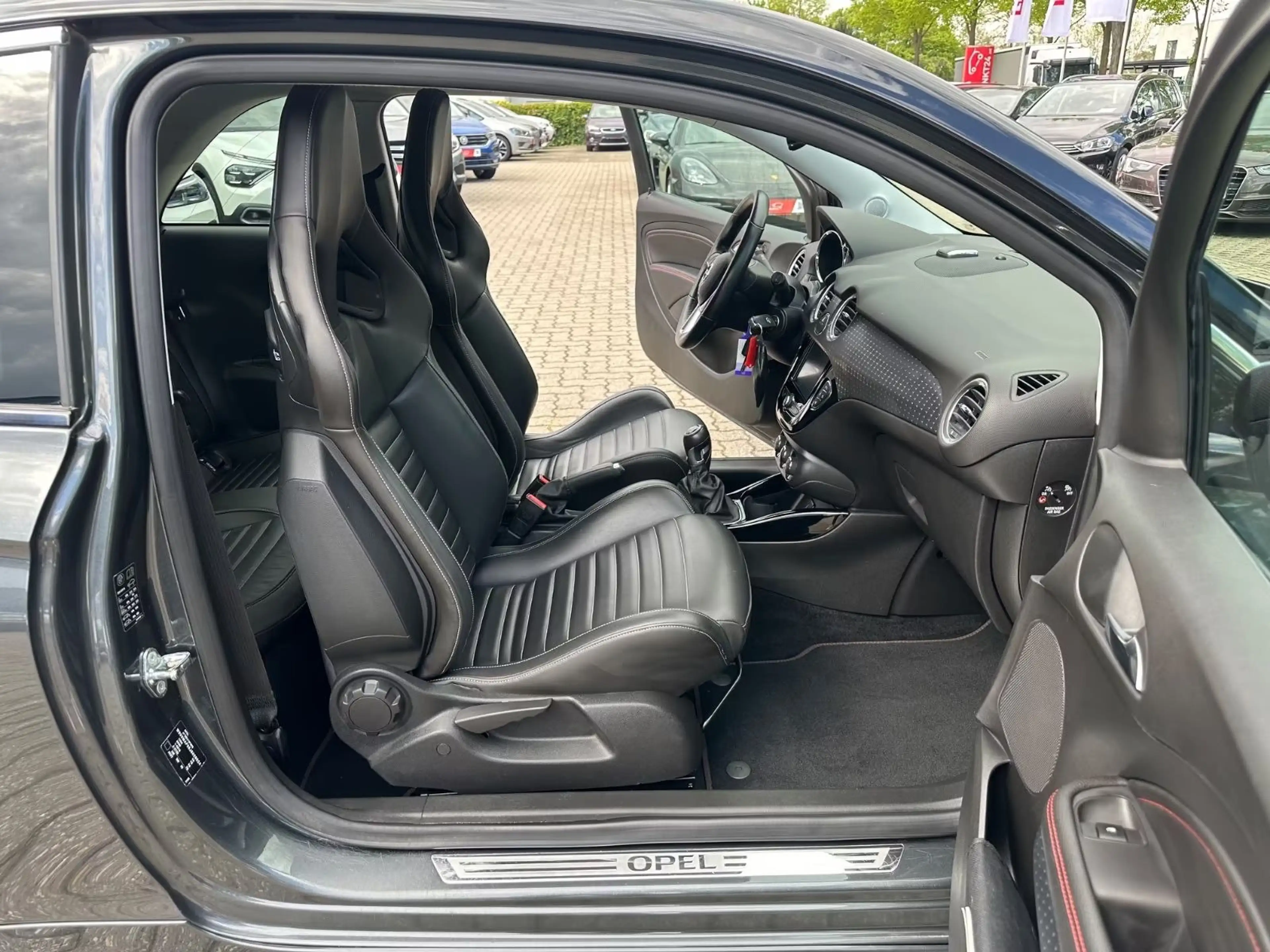 Opel Adam S 1,4 2.HAND Klima RECARO Sternenhimmel PDC — photo 15