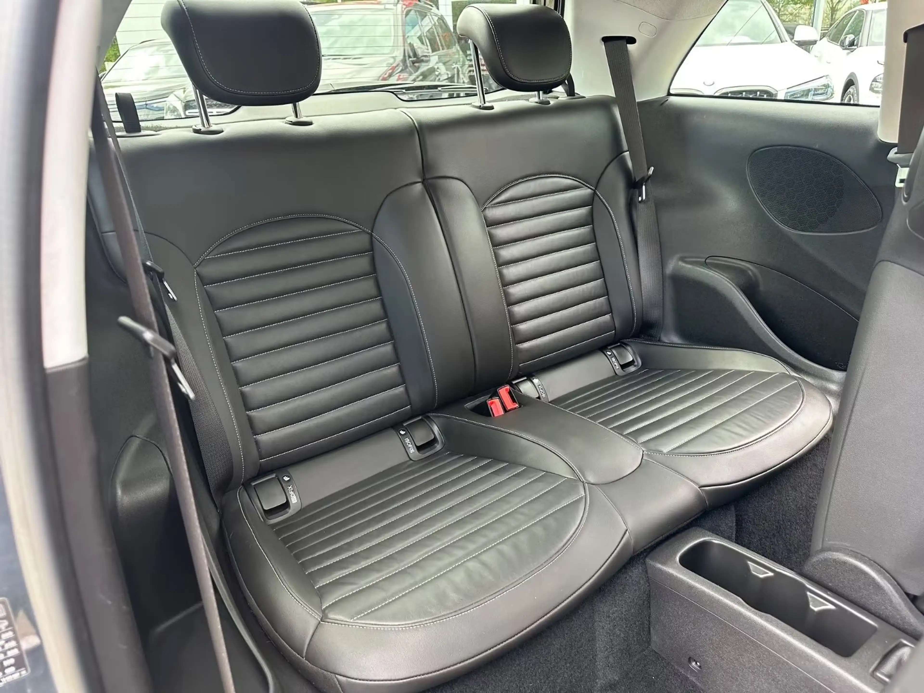 Opel Adam S 1,4 2.HAND Klima RECARO Sternenhimmel PDC — photo 17