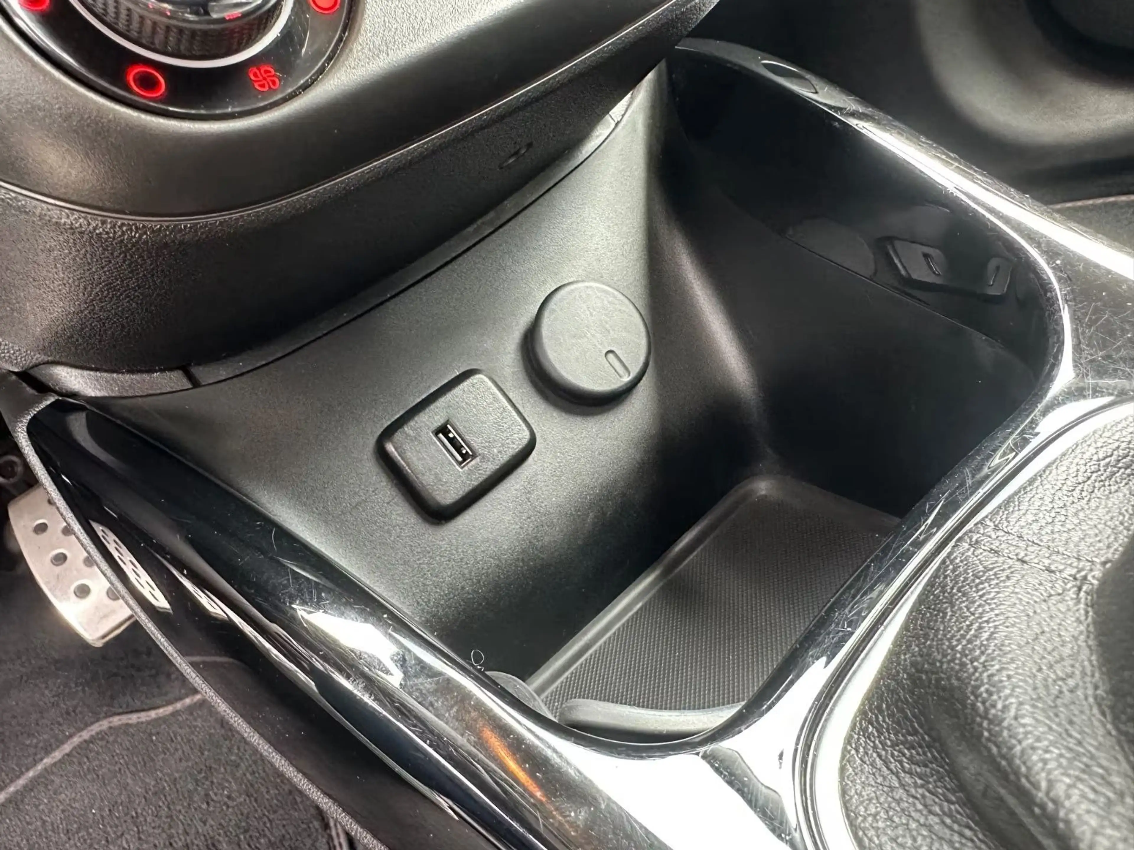 Opel Adam S 1,4 2.HAND Klima RECARO Sternenhimmel PDC — photo 27