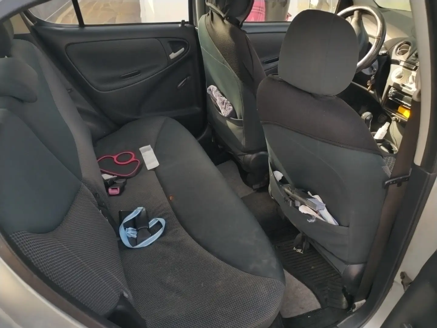 Toyota Yaris Yaris I 2003 5p 1.4 d-4d Expo c/clima - 1