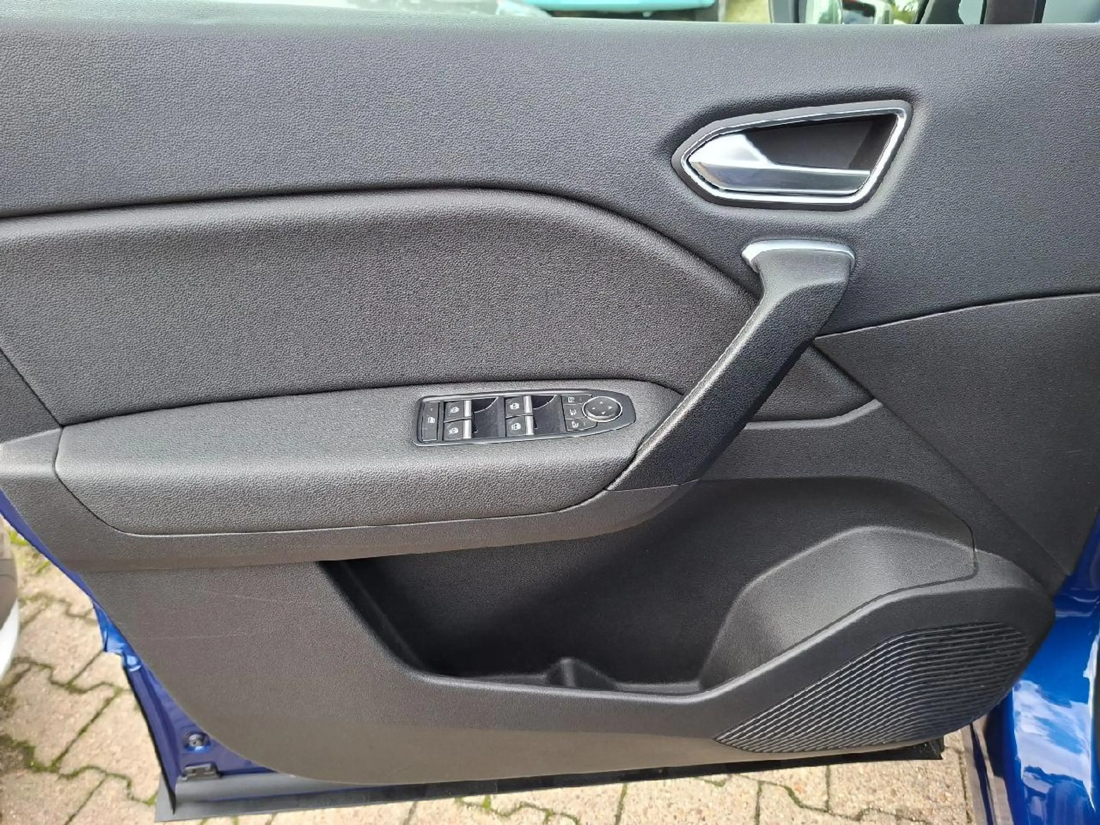 Renault Captur Intens*AHK*LED*SHZ*BlindSpot*DAB*keyless — photo 7