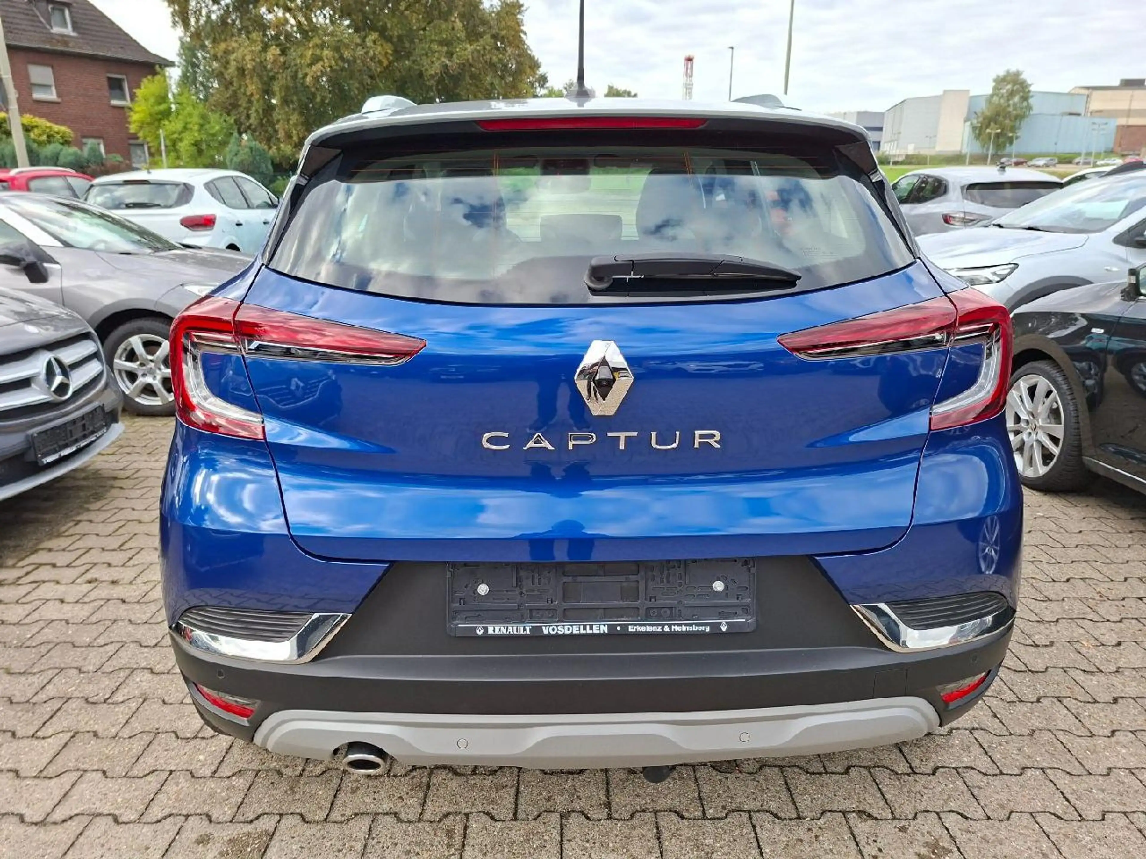 Renault Captur Intens*AHK*LED*SHZ*BlindSpot*DAB*keyless — photo 6