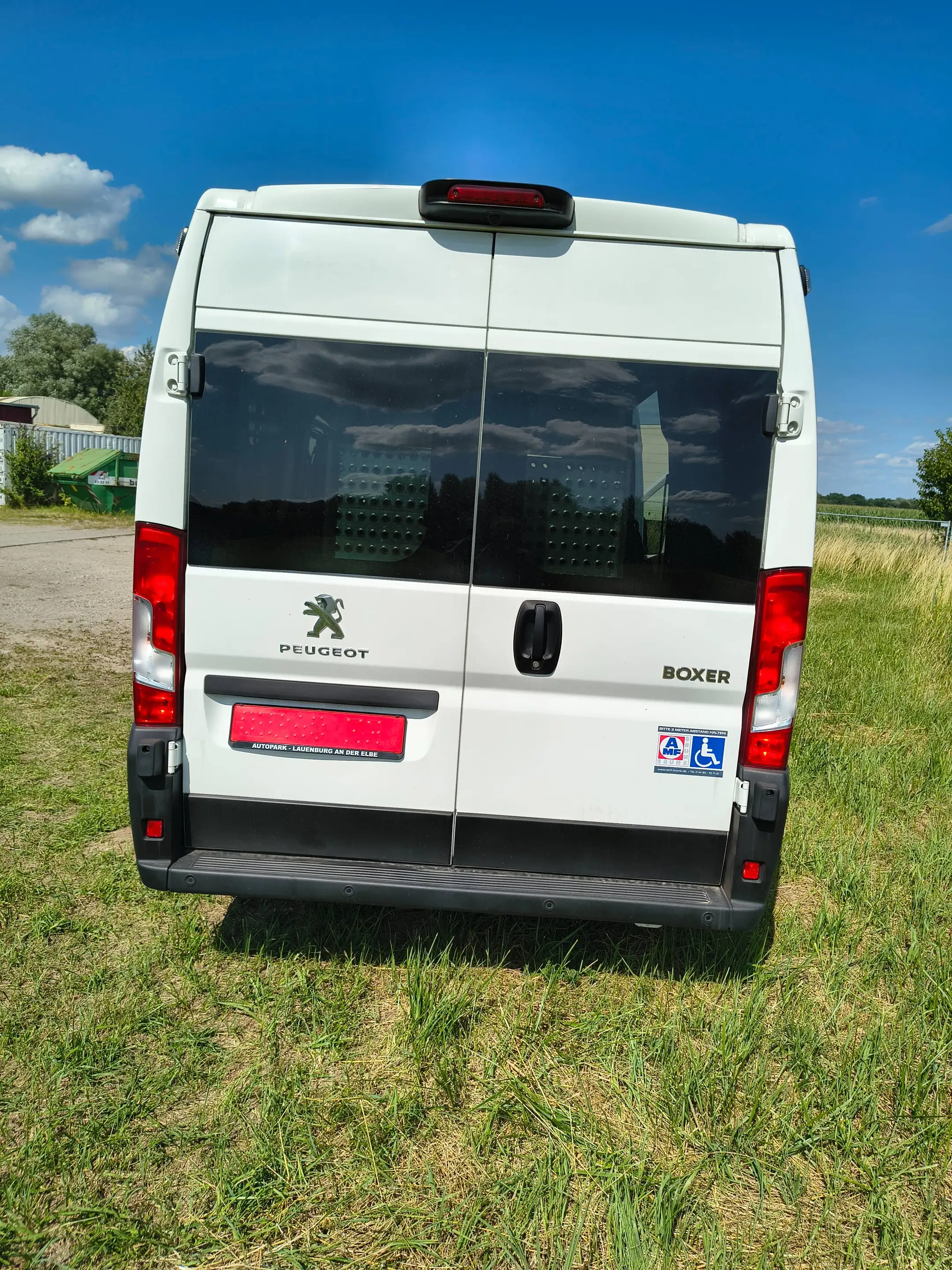 Peugeot Boxer 333 L2H2 Active Blue-HDi 140 Rollstuhlrampe — photo 8