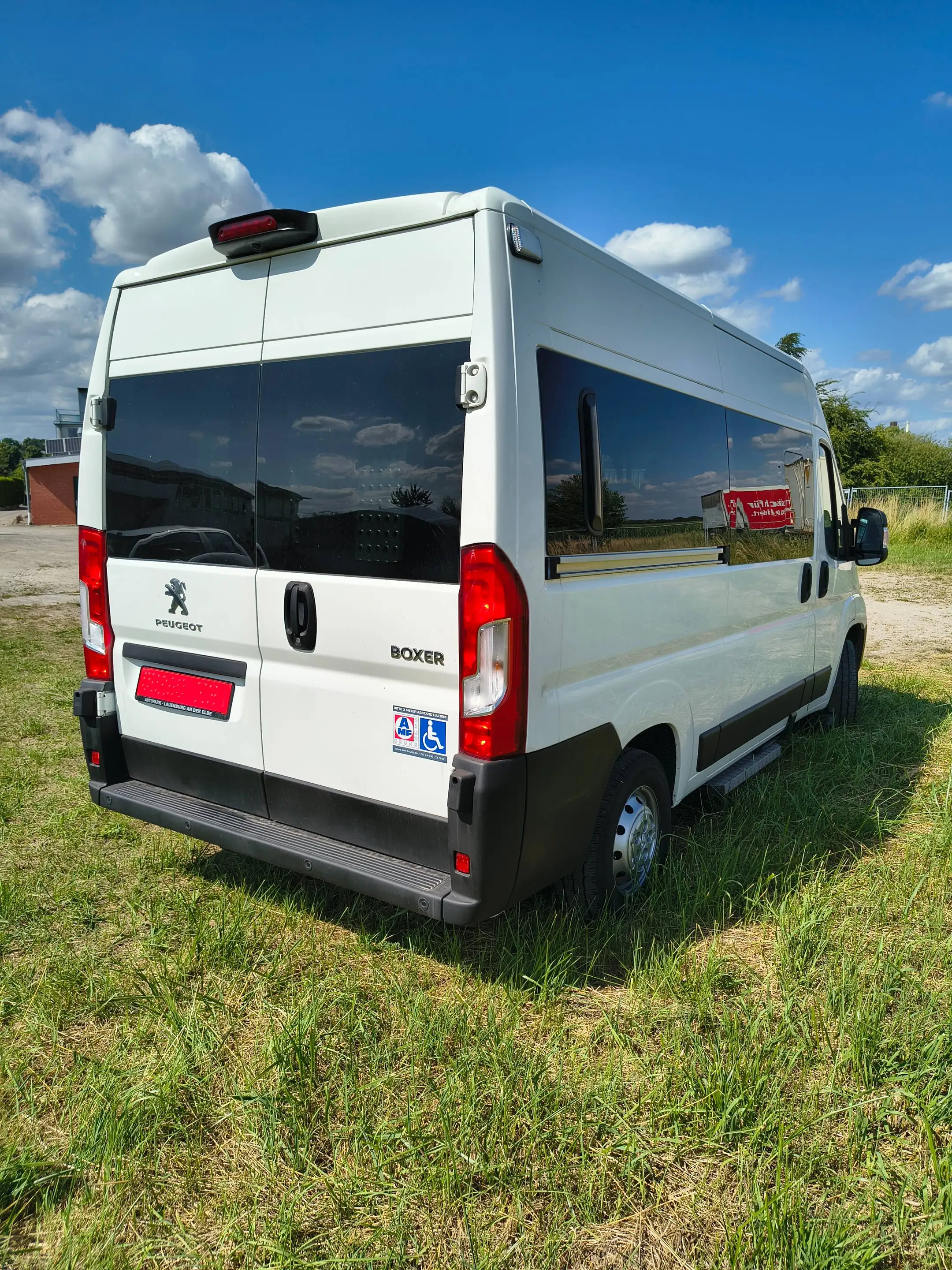 Peugeot Boxer 333 L2H2 Active Blue-HDi 140 Rollstuhlrampe — photo 9