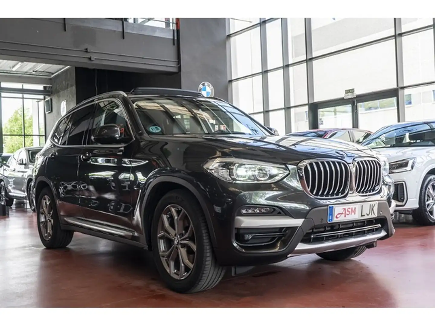 BMW X3 xDrive 20dA Gris - 2
