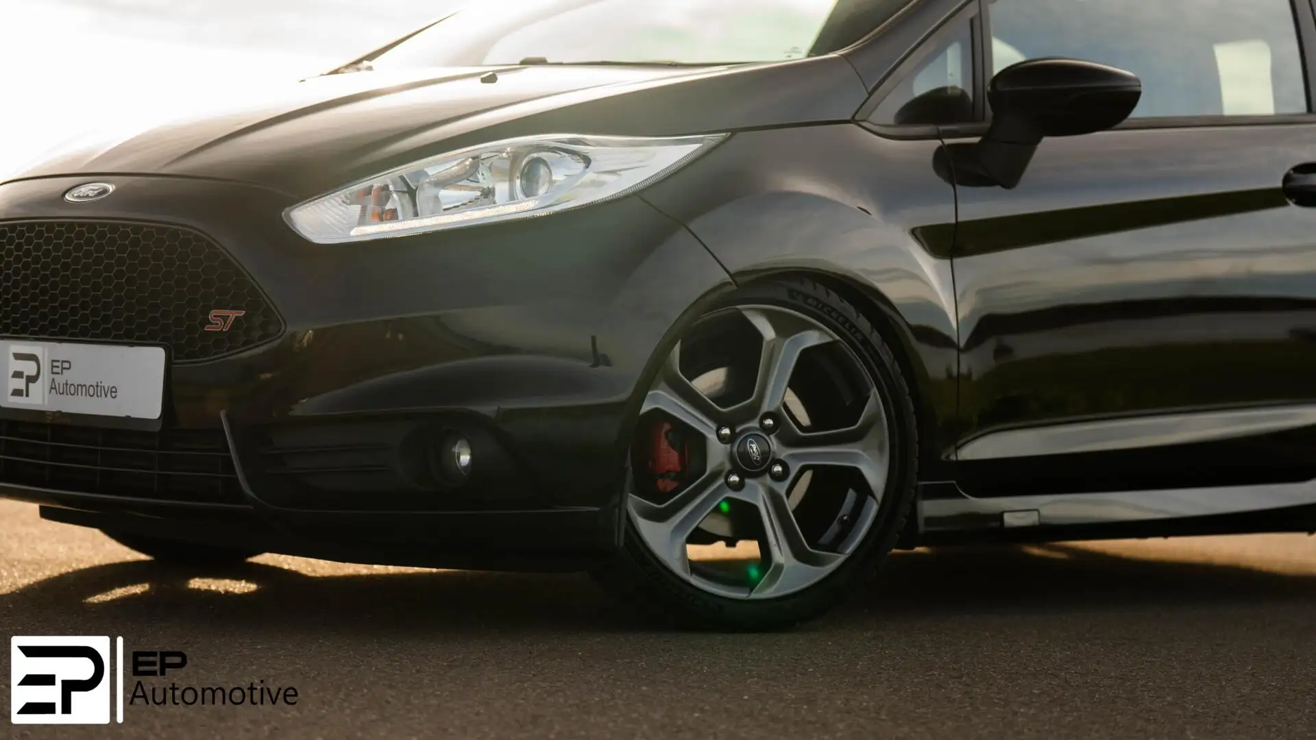 Ford Fiesta 1.6 ST2|H&R|Leder|Stoelverwarming|Clima| Schwarz - 2