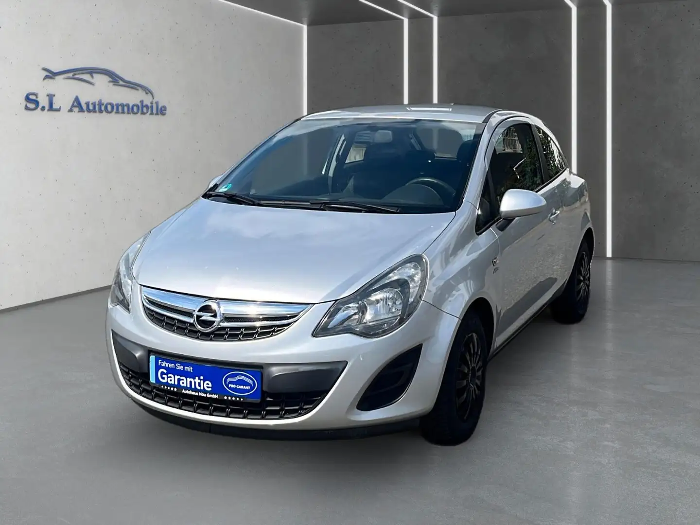 Opel Corsa D Active Wagen Nr 098 Silber - 1