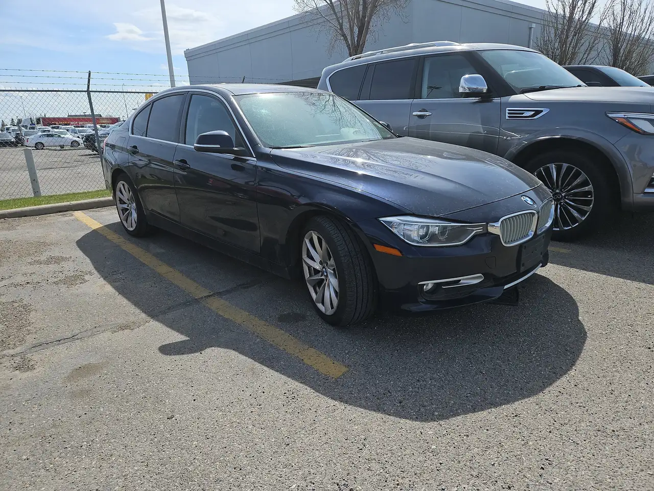 BMW 3 Series снимка BMW 3 Series