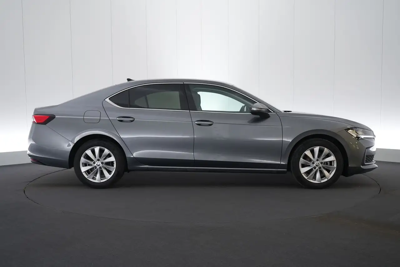 Skoda Superb Combi 1.5 TSI MHEV DSG Selection LEDER/ALCANTARA L, миниатюра 5