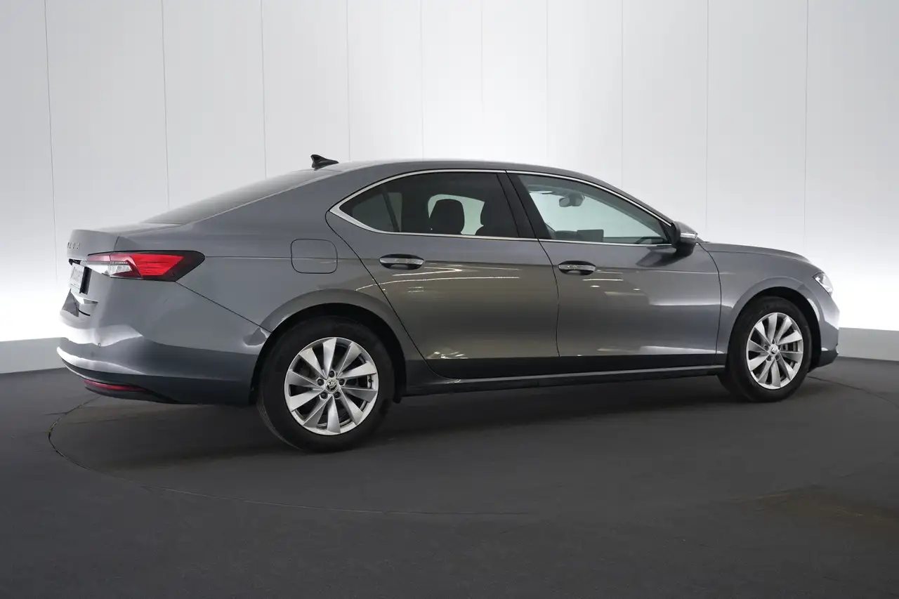Skoda Superb Combi 1.5 TSI MHEV DSG Selection LEDER/ALCANTARA L, миниатюра 6