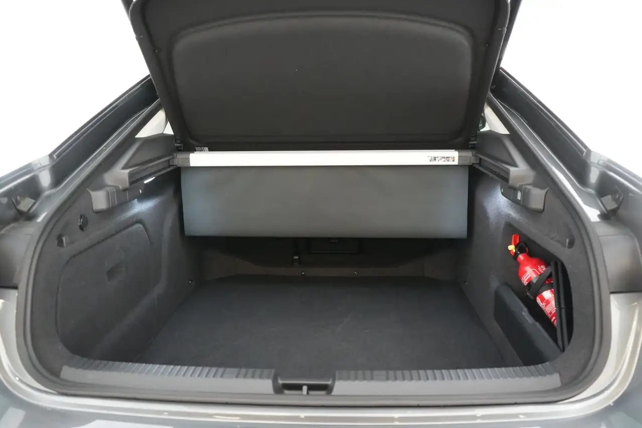 Skoda Superb Combi 1.5 TSI MHEV DSG Selection LEDER/ALCANTARA L, миниатюра 21