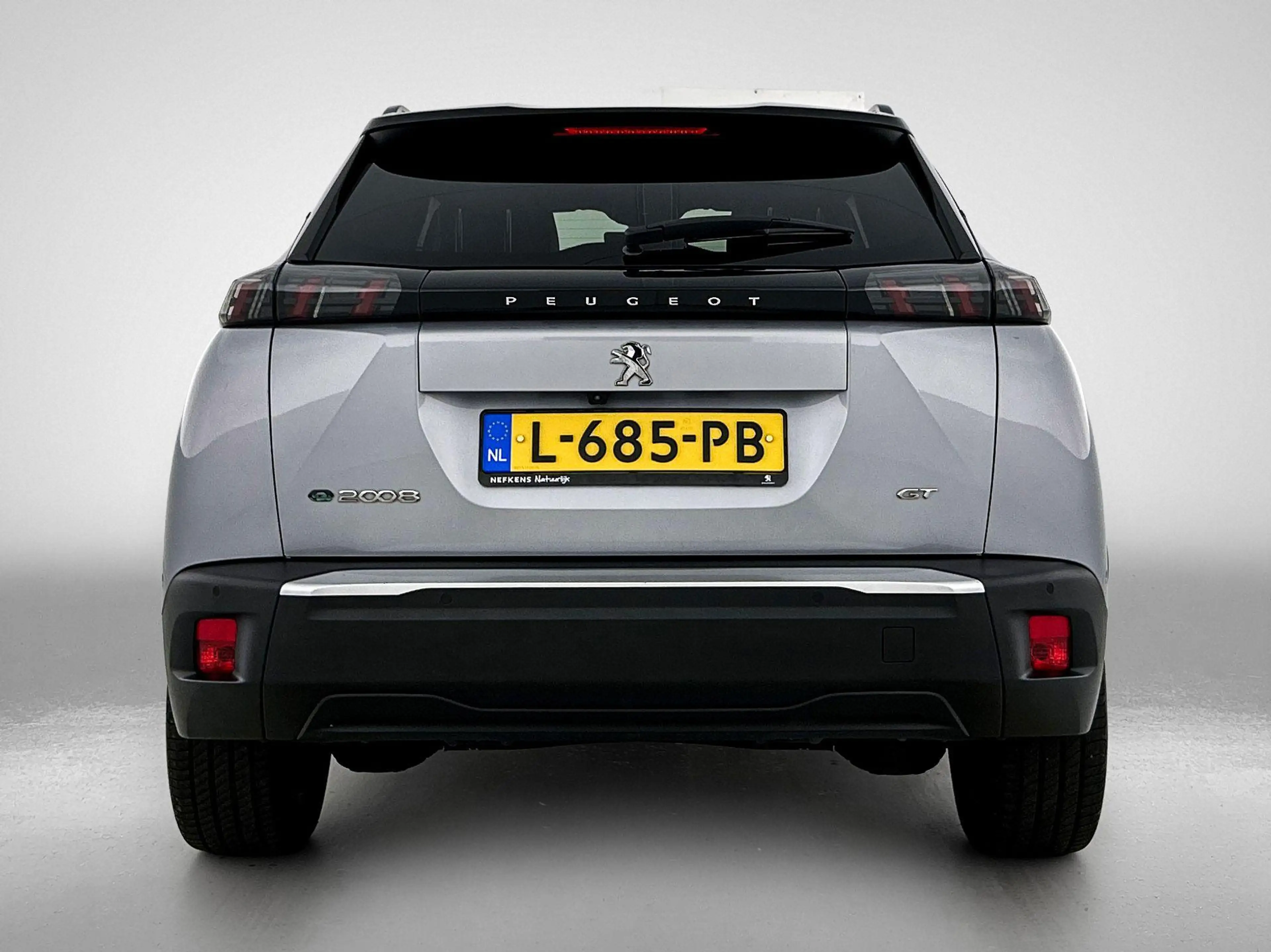Peugeot e-2008 SUV EV GT Pack 50 kWh 136pk | Accu 93% | Navigatie — photo 6