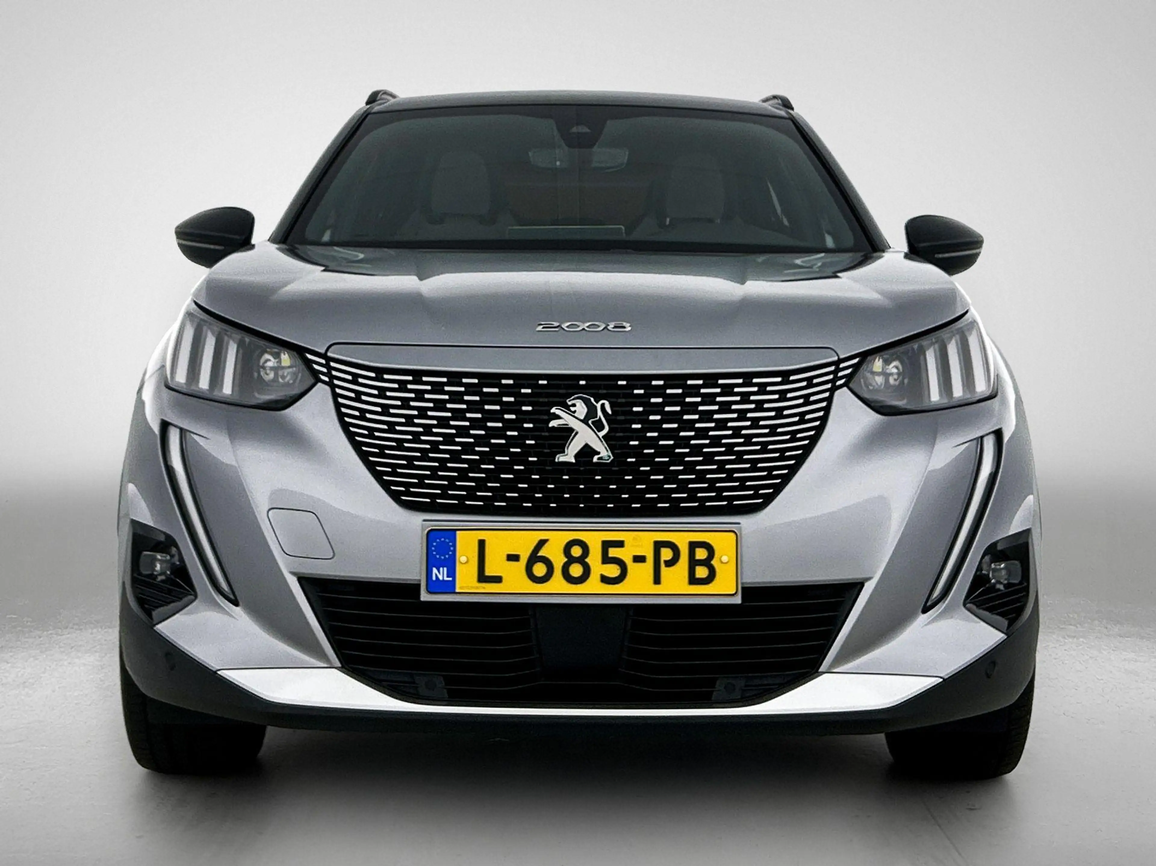 Peugeot e-2008 SUV EV GT Pack 50 kWh 136pk | Accu 93% | Navigatie — photo 10