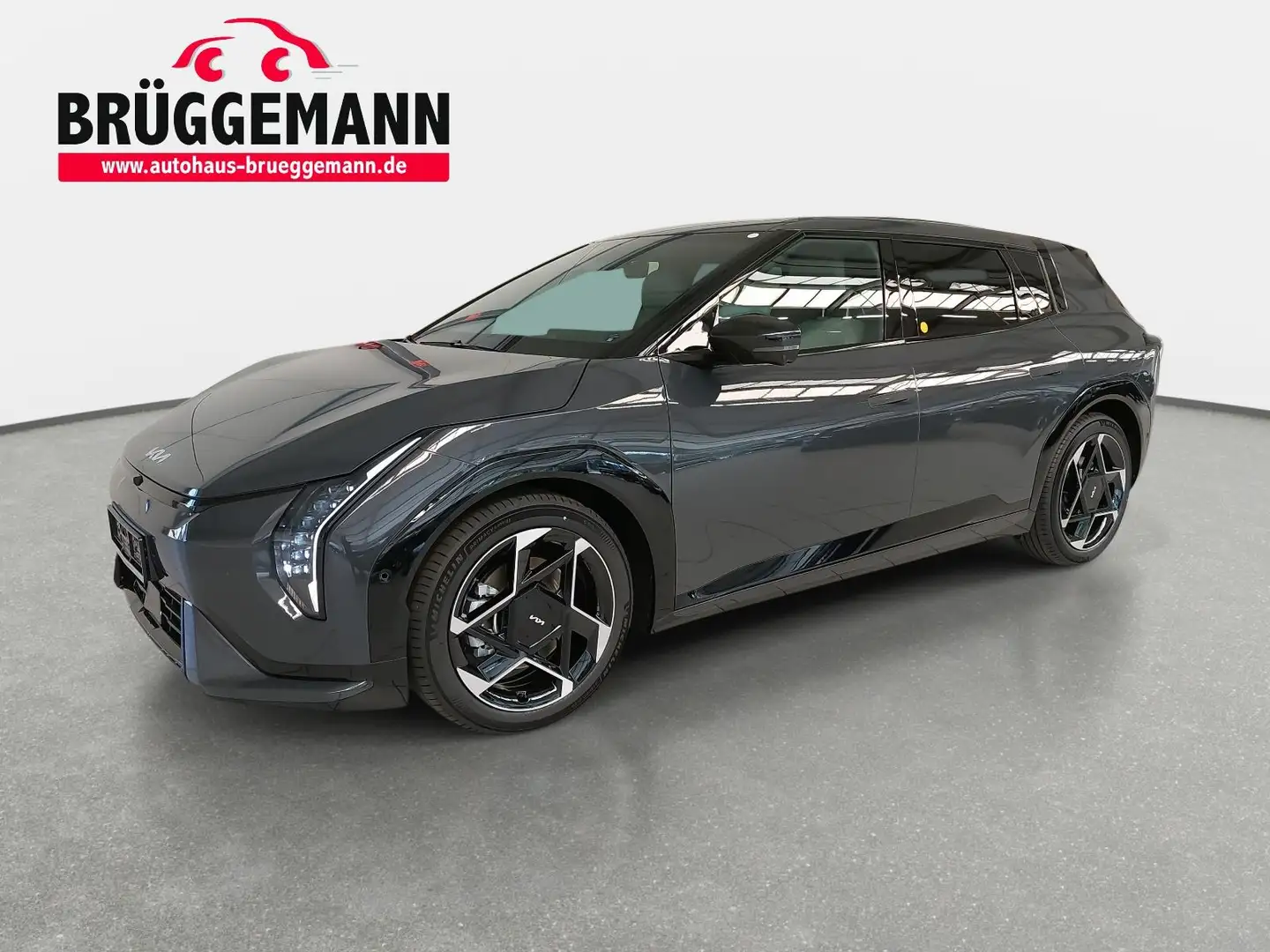 Kia EV4 EV4 81.4 KWH GT-LINE MJ26 DRIVEWISE-PARK COMFORT C Šedá - 1