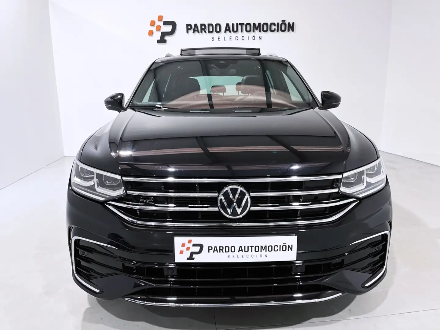 Volkswagen Tiguan 2.0TDI R-Line DSG 110kW Negro - 2