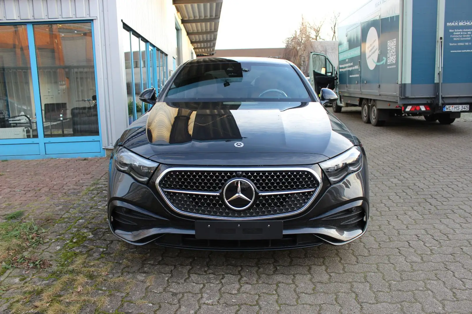 Mercedes-Benz E 200 AMG Line Premium Plus*MY2025**Superscreen* Negru - 2