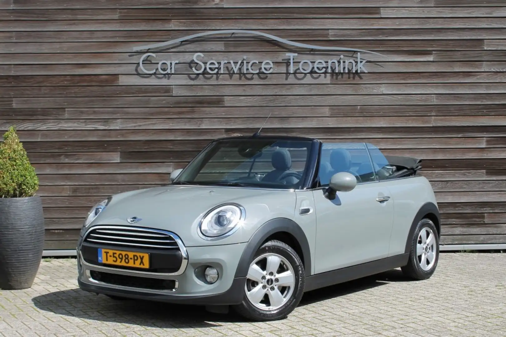 MINI One Cabrio 1e Eigenaar, slechts 39163 KM!! Gris - 1