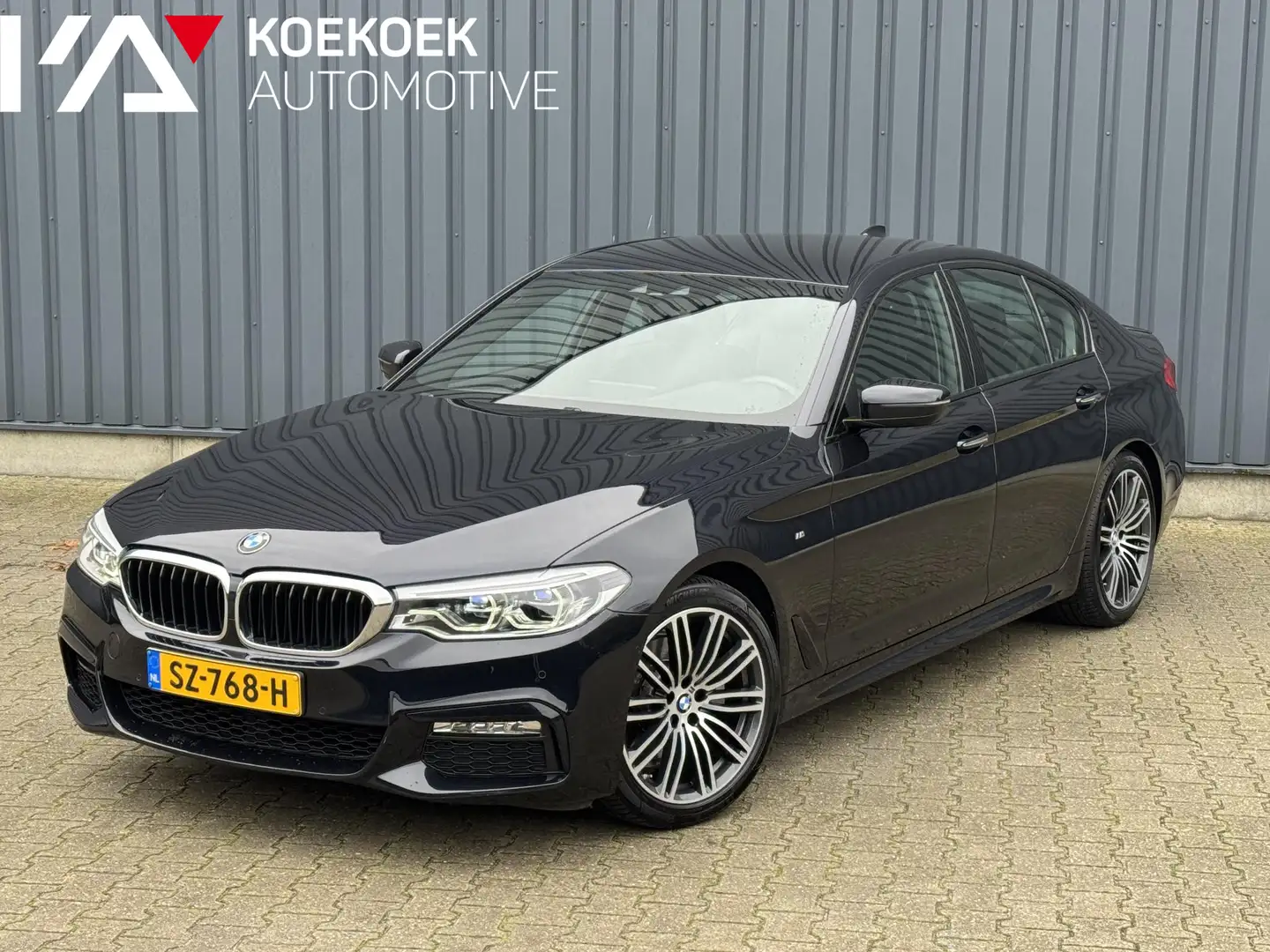 BMW 520 5-serie 520i High Executive M-Sport | Comfort stoe Zwart - 1