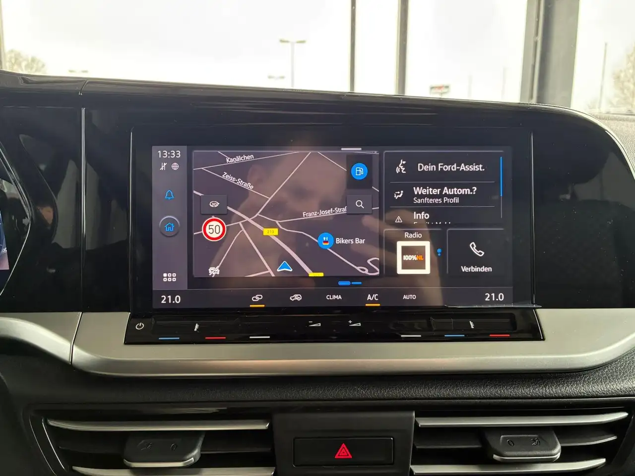 Ford Grand Tourneo Connect Titanium 1.5 Ecoboost L2 7-Sitzer / Automa 12