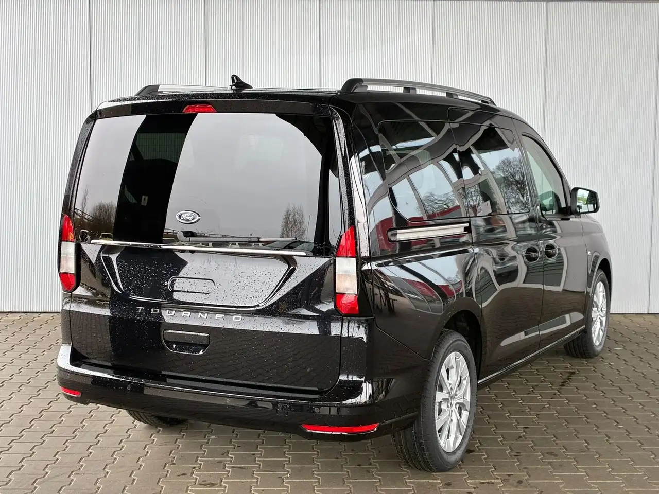 Ford Grand Tourneo Connect Titanium 1.5 Ecoboost L2 7-Sitzer / Automa 3
