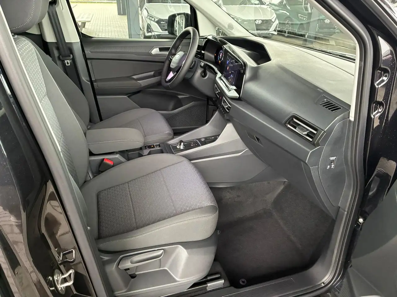 Ford Grand Tourneo Connect Titanium 1.5 Ecoboost L2 7-Sitzer / Automa 9