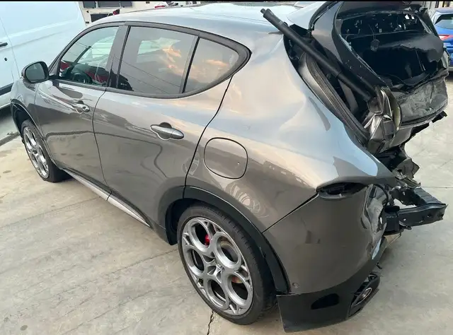 Alfa Romeo Tonale Tonale 1.3 phev Speciale Q4 280cv at6