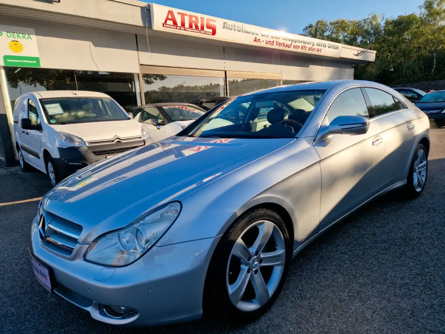 Mercedes-Benz CLS 350 Silber - 2