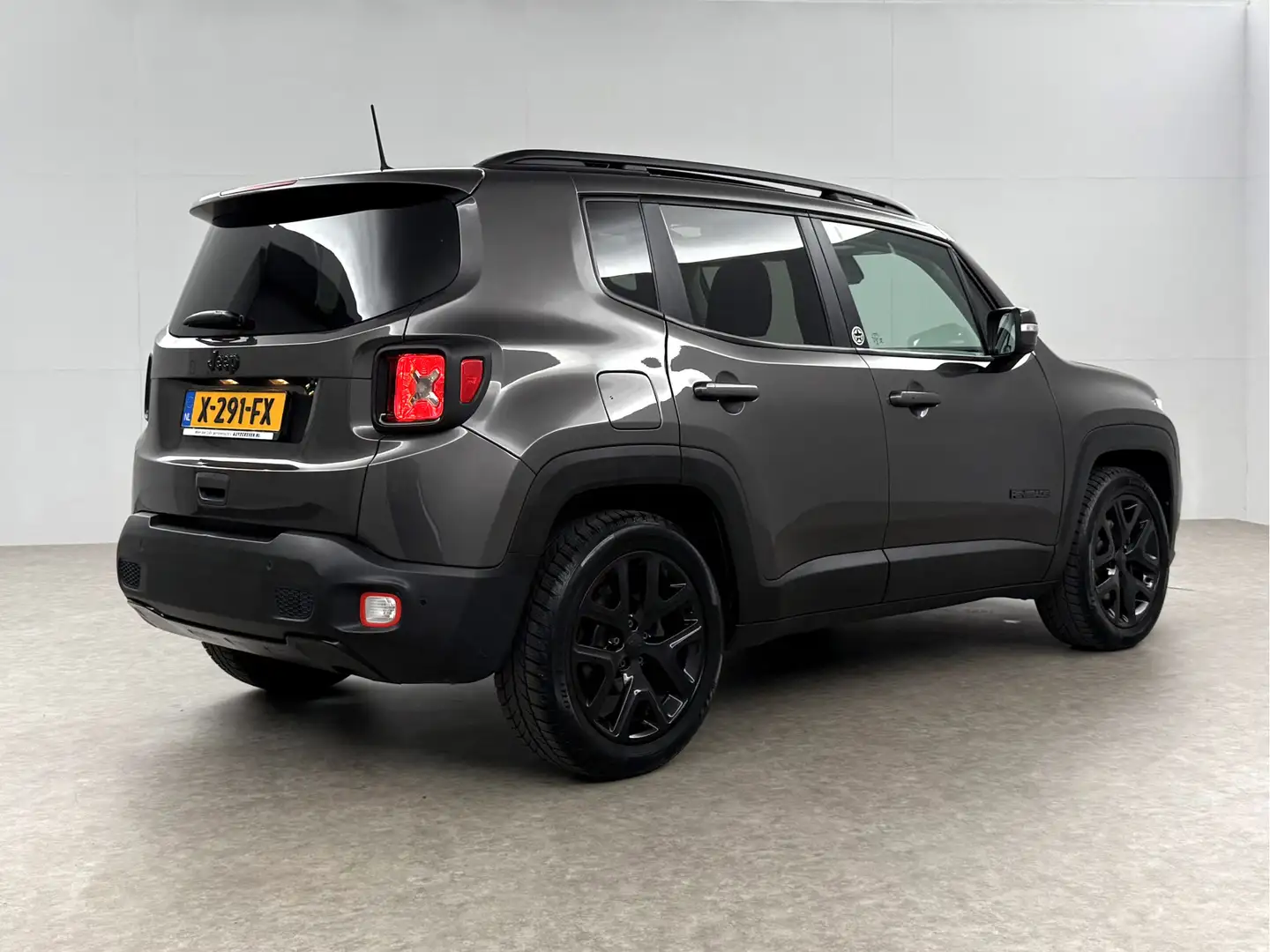 Jeep Renegade 1.3T DDCT Limited 150PK Automaat Pano Clima Cruise Grijs - 2