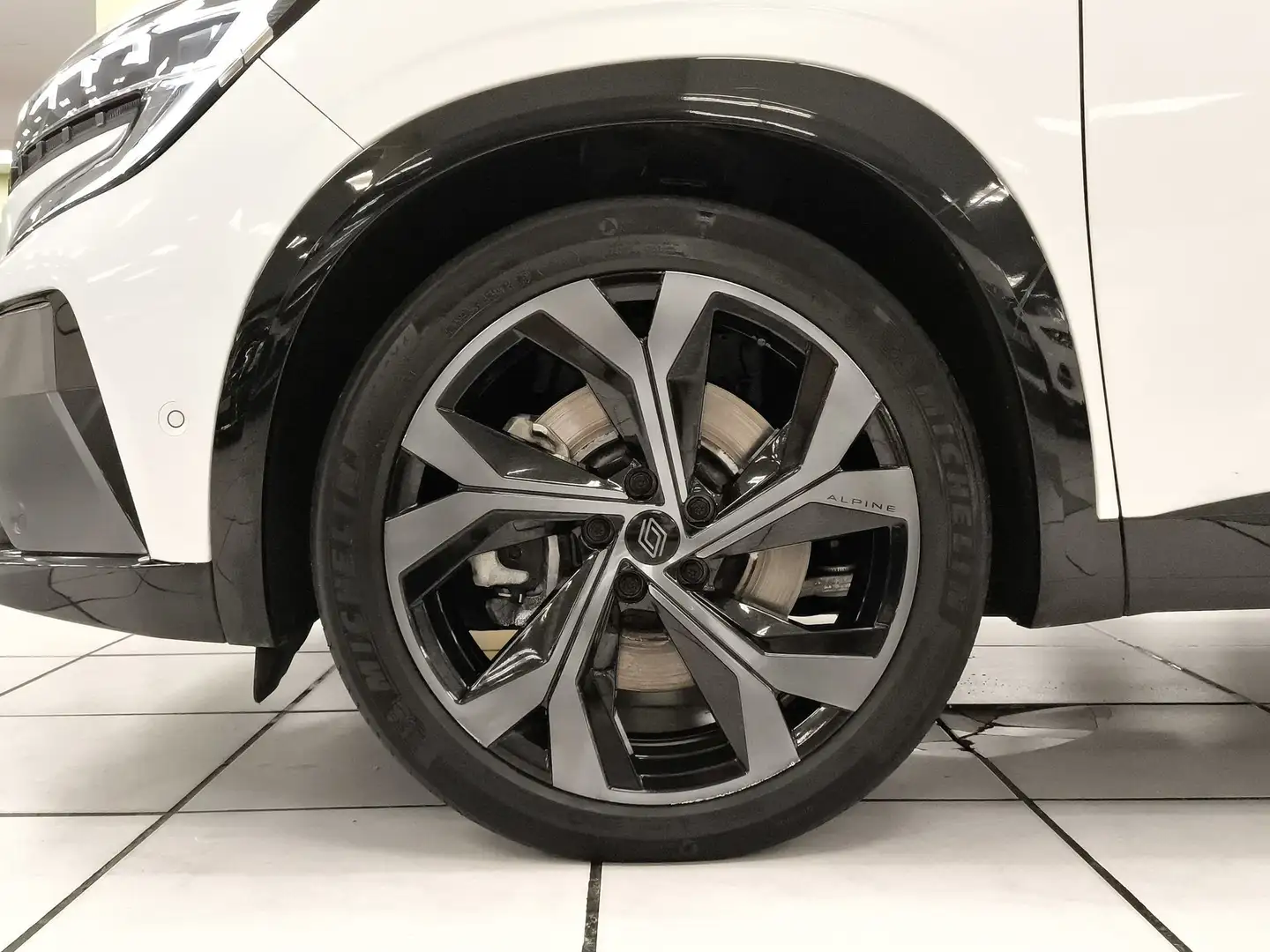 Renault Austral 1.2 E-Tech Híbrido Iconic Esprit Alpine 146kW Blanco - 2