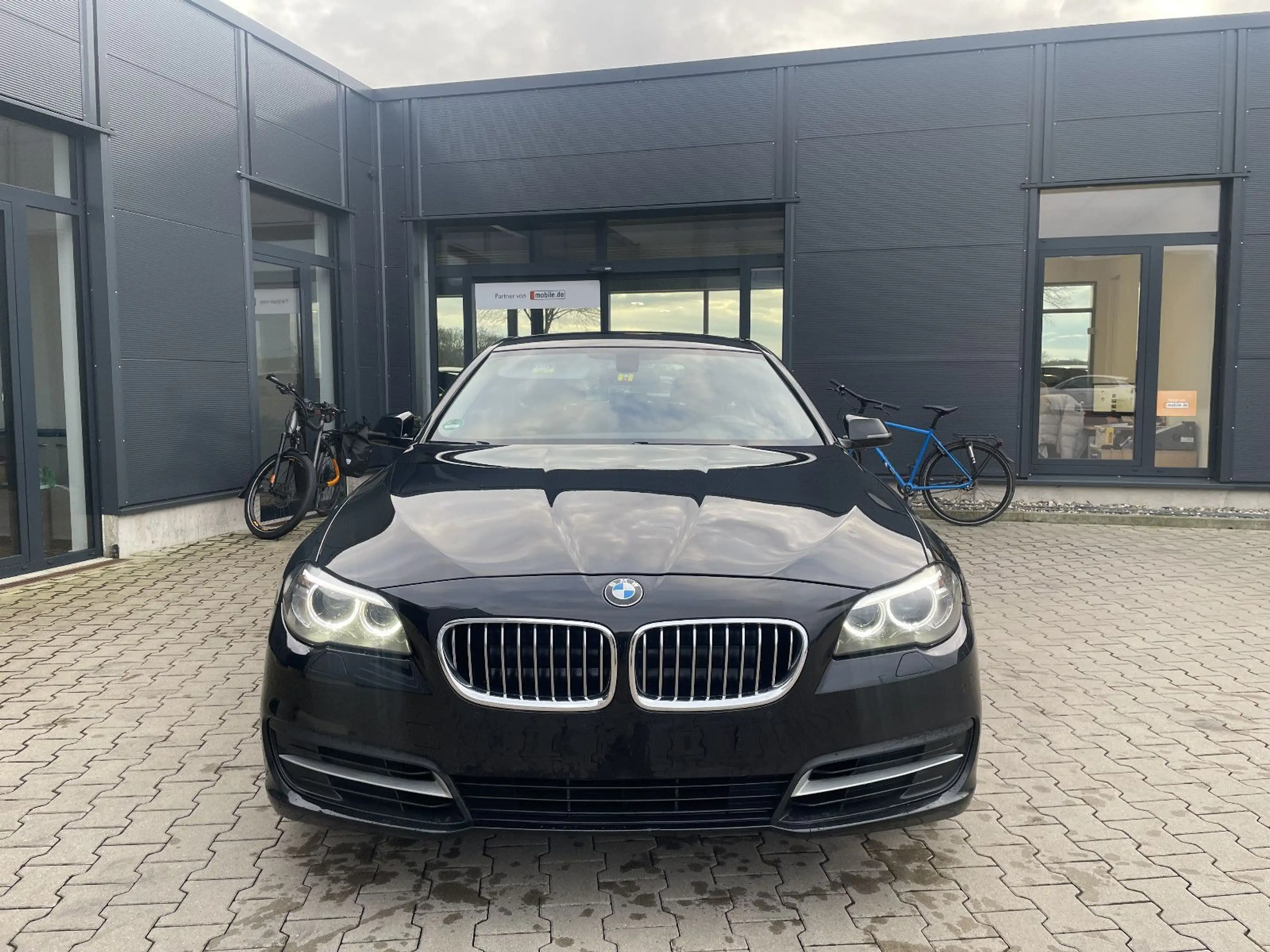 BMW 525 d Touring Navi/RFK/AHK — photo 3