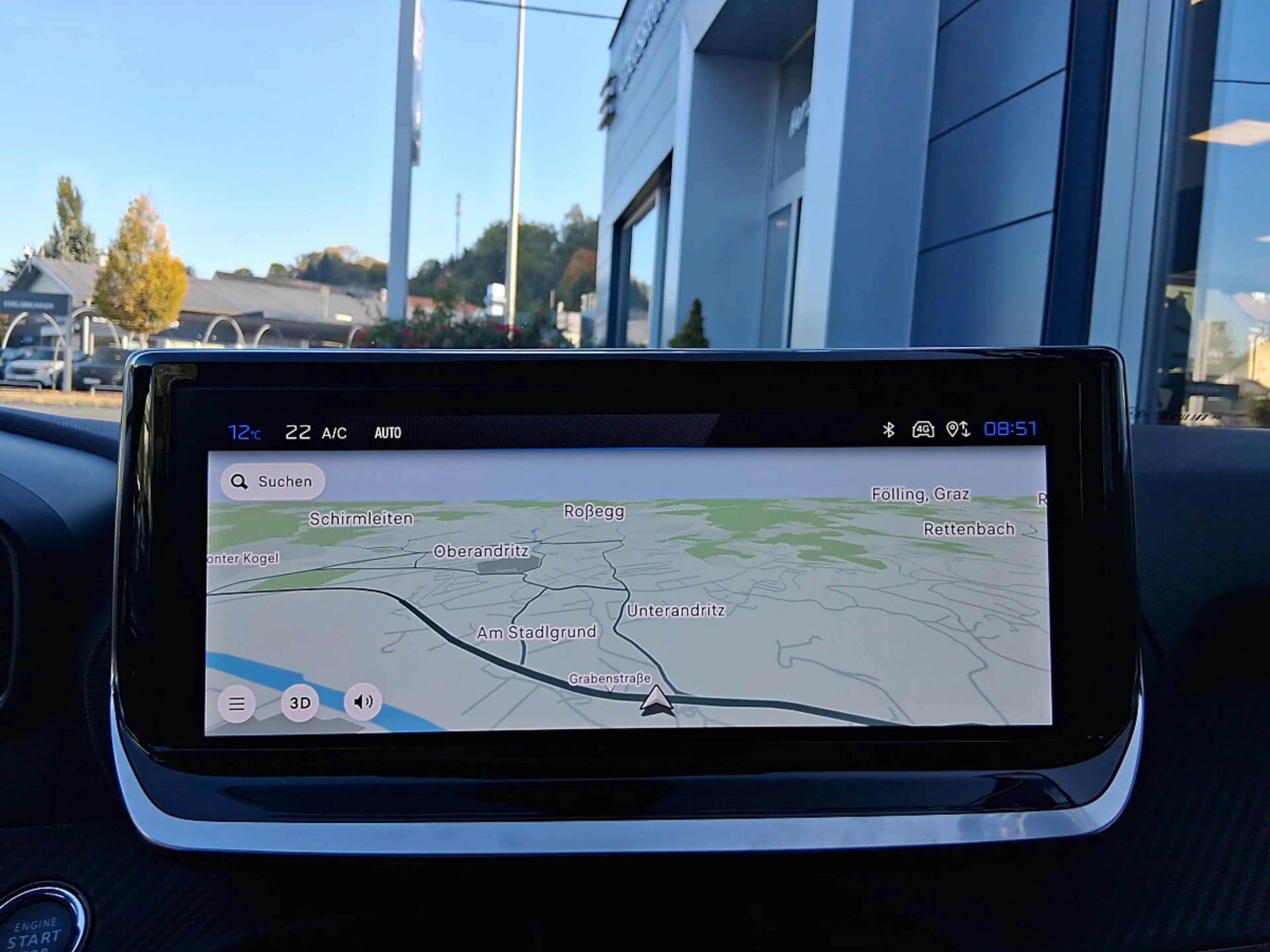 Peugeot 208 Hybrid 110 e-DCS6 Allure — photo 13