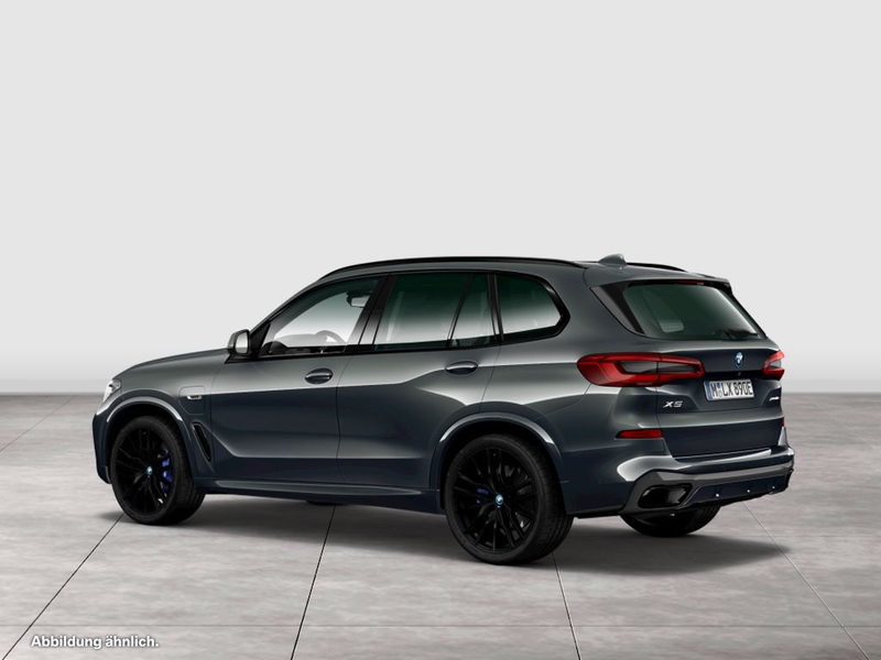 BMW X5 xDrive45e — photo 6