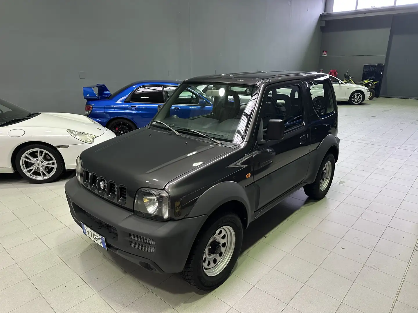 Suzuki Jimny Jimny 1.3 16v JX 4wd Gris - 2